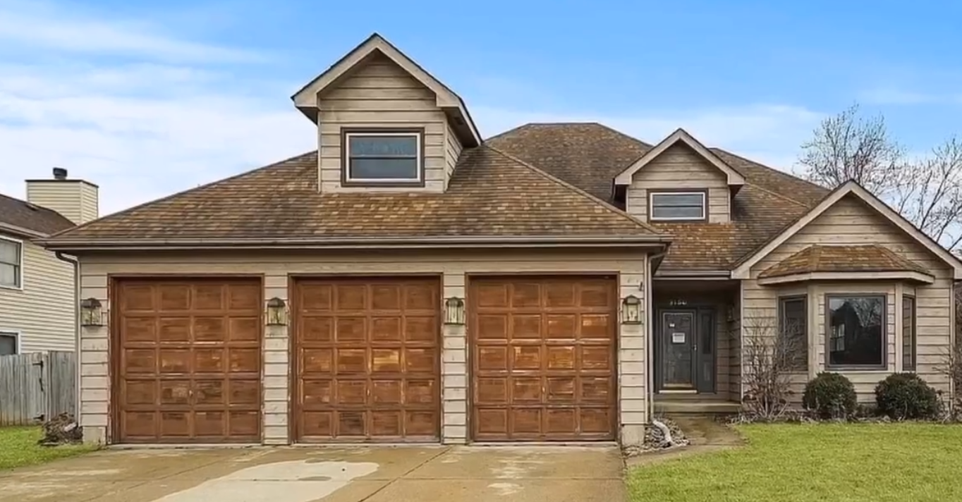 Garages down in northern Illinois and a fantastic review of our work