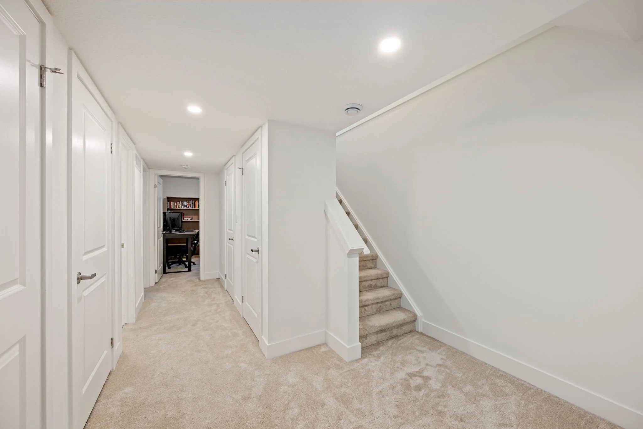 16-25-234 Edgevalley Rd-London ON-Kim Boyer-Your Butler Realty-DSC_1821.jpg