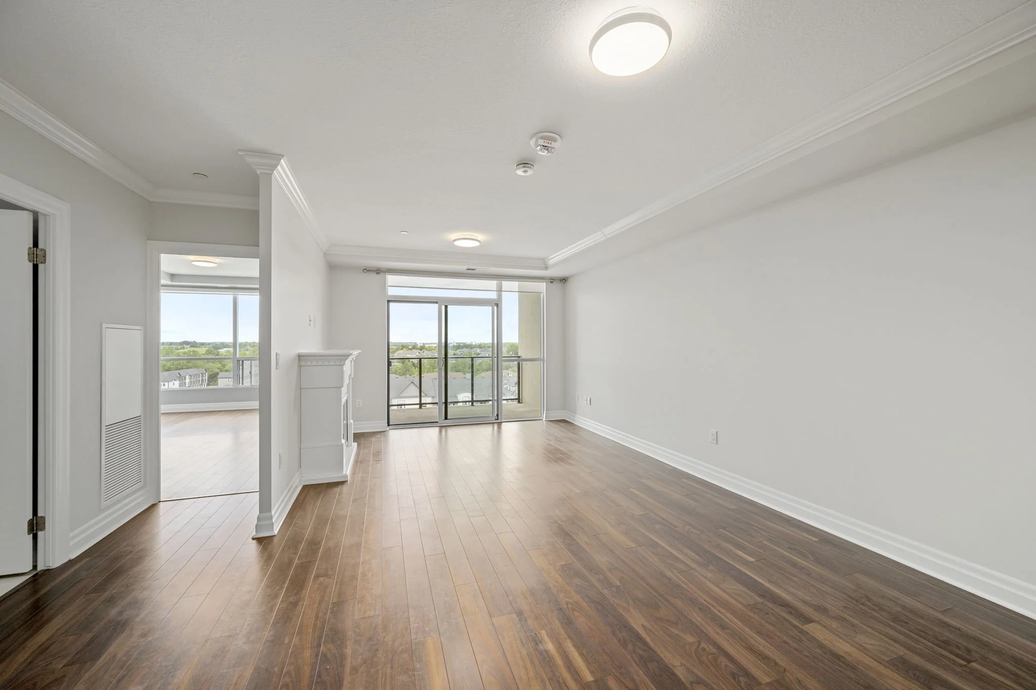 17--701-260 Villagewalk Blvd-London ON--Kim Boyer-Your Butler Realty--DSC_5941.jpg