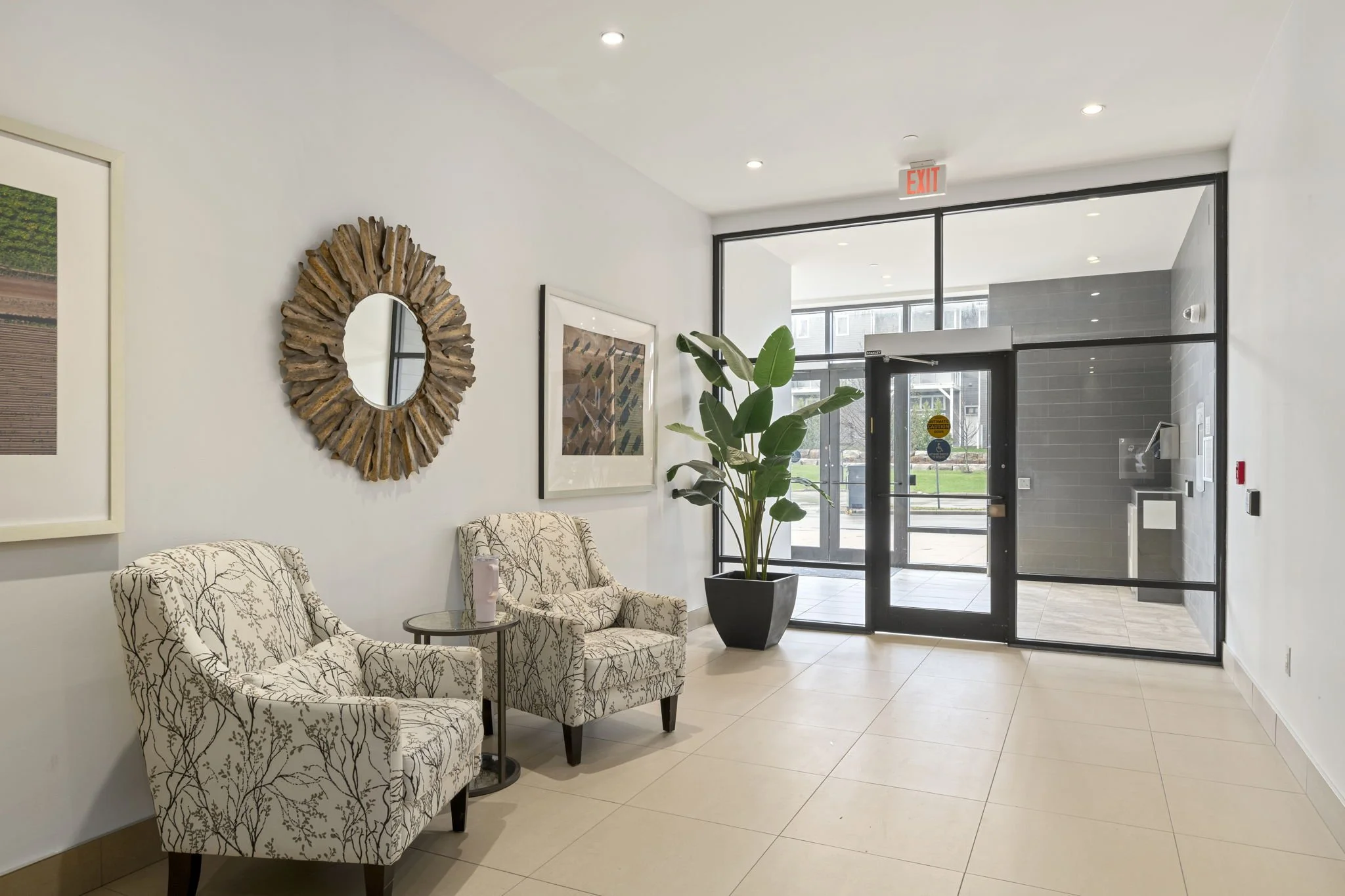 27-1303-240 Villagewalk Blvd-Kim Boyer-Your Butler Realty-DSC_6820.jpg