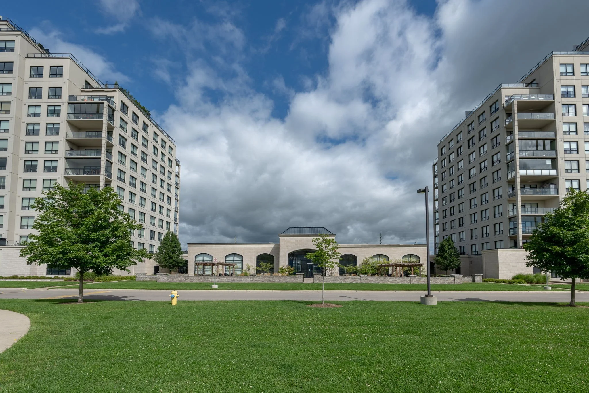 32--701-260 Villagewalk Blvd-London ON--Kim Boyer-Your Butler Realty--DSC_5994-HDR.jpg