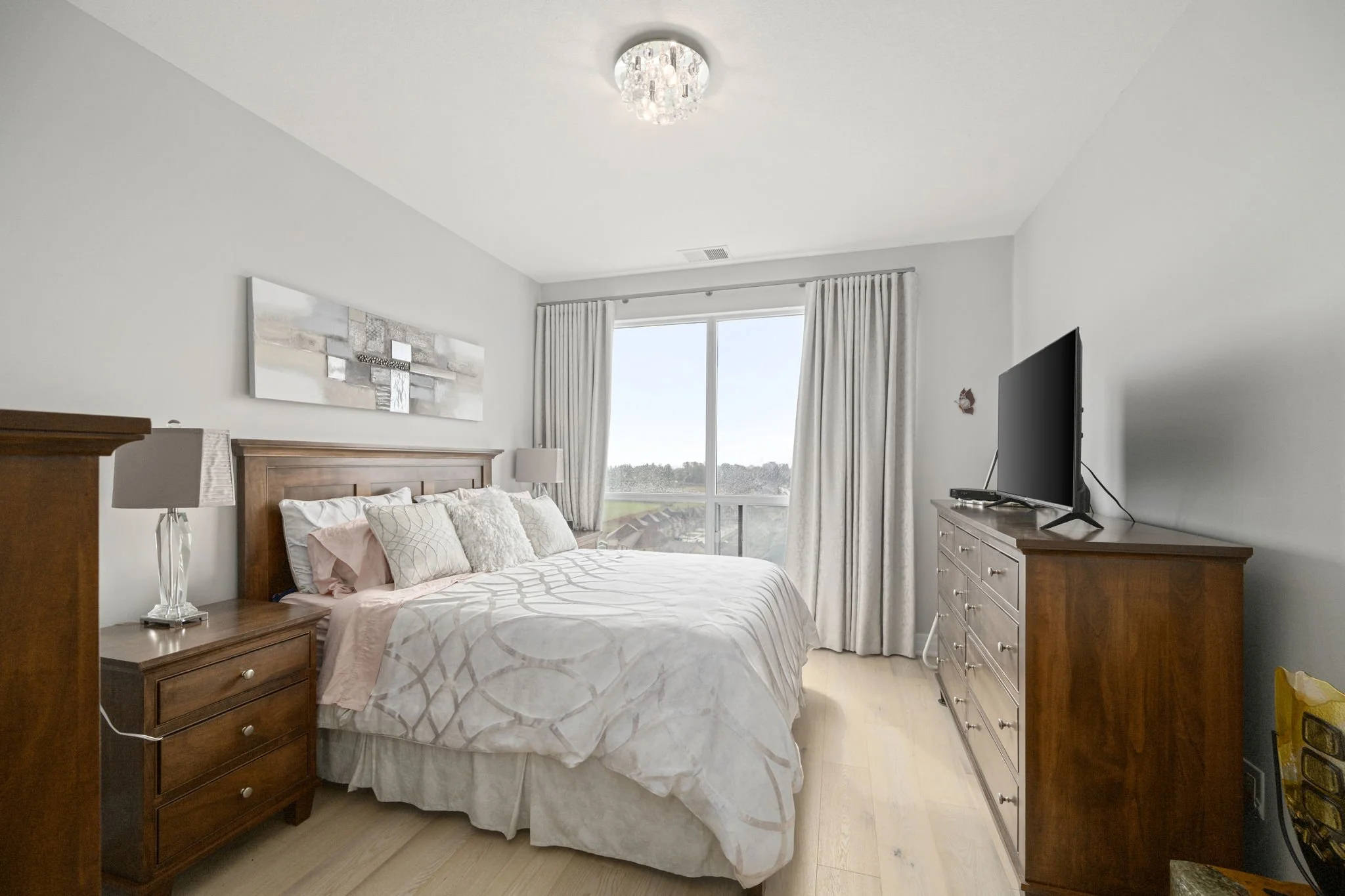 14-1304-240 Villagewalk Blvd-Kim Boyer-Your Butler Realty-DSC_6775.jpg