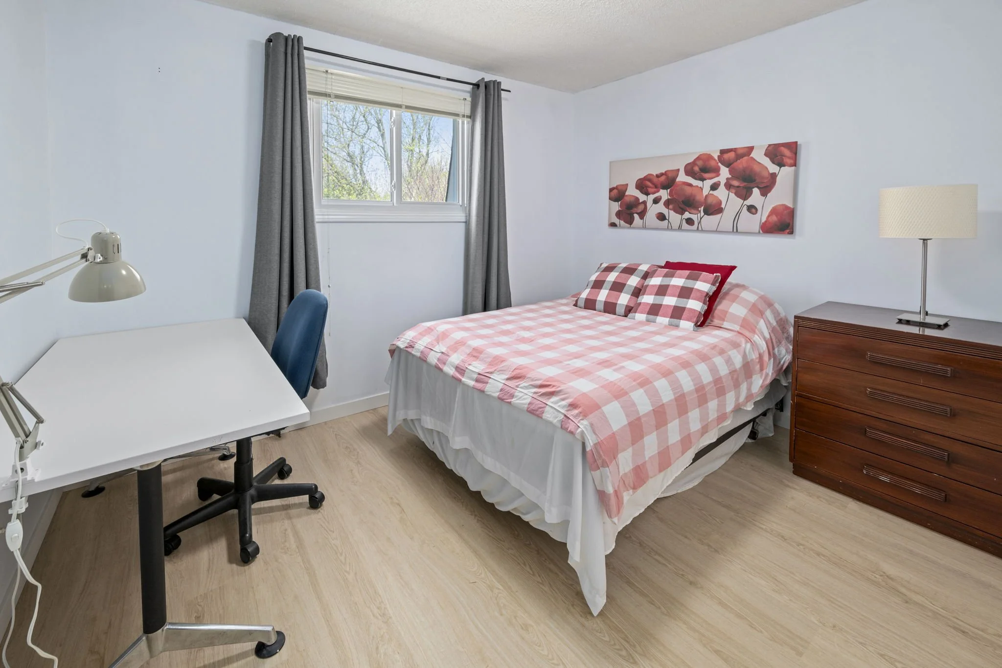 14-60 Brunswick Ave-London ON-Kim Boyer-Your Butler Realty-DSC_9127.jpg