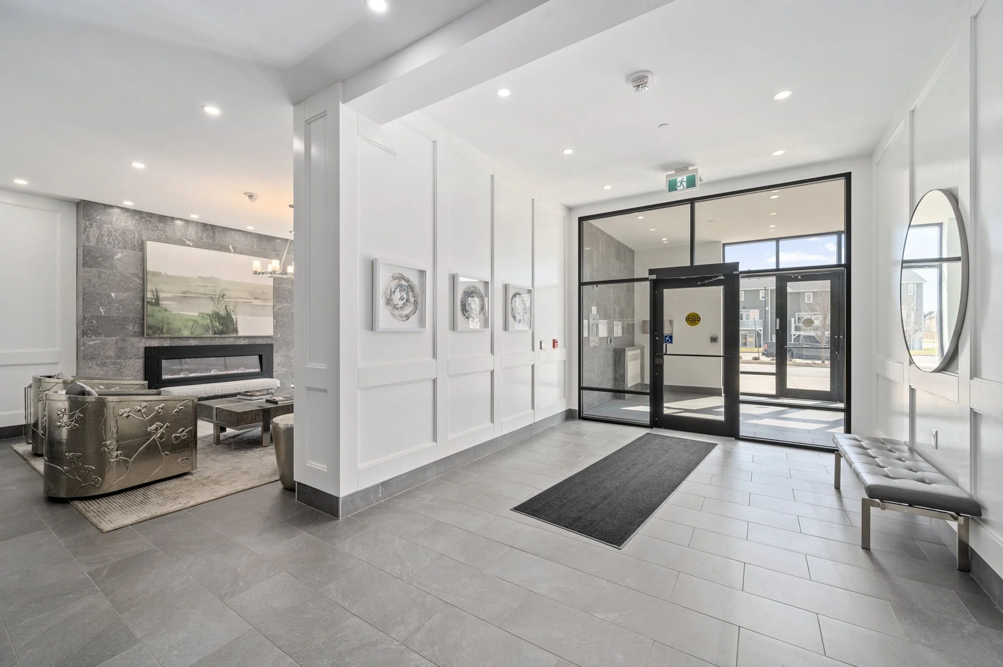 03--260 Villagewalk Blvd-London ON--Kim Boyer-Your Butler Realty--DSC_0140.jpg
