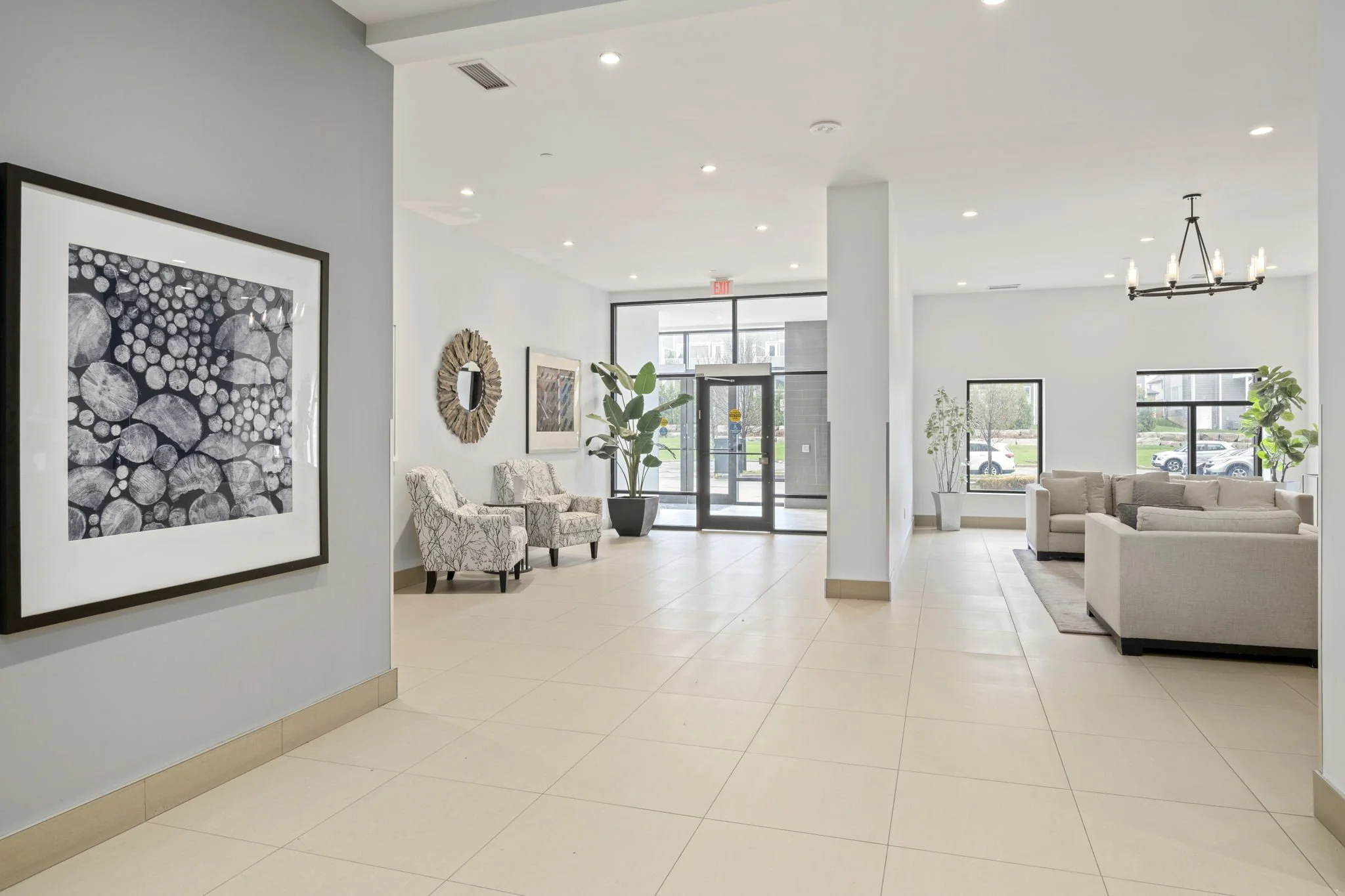 02-1303-240 Villagewalk Blvd-Kim Boyer-Your Butler Realty-DSC_682.jpg