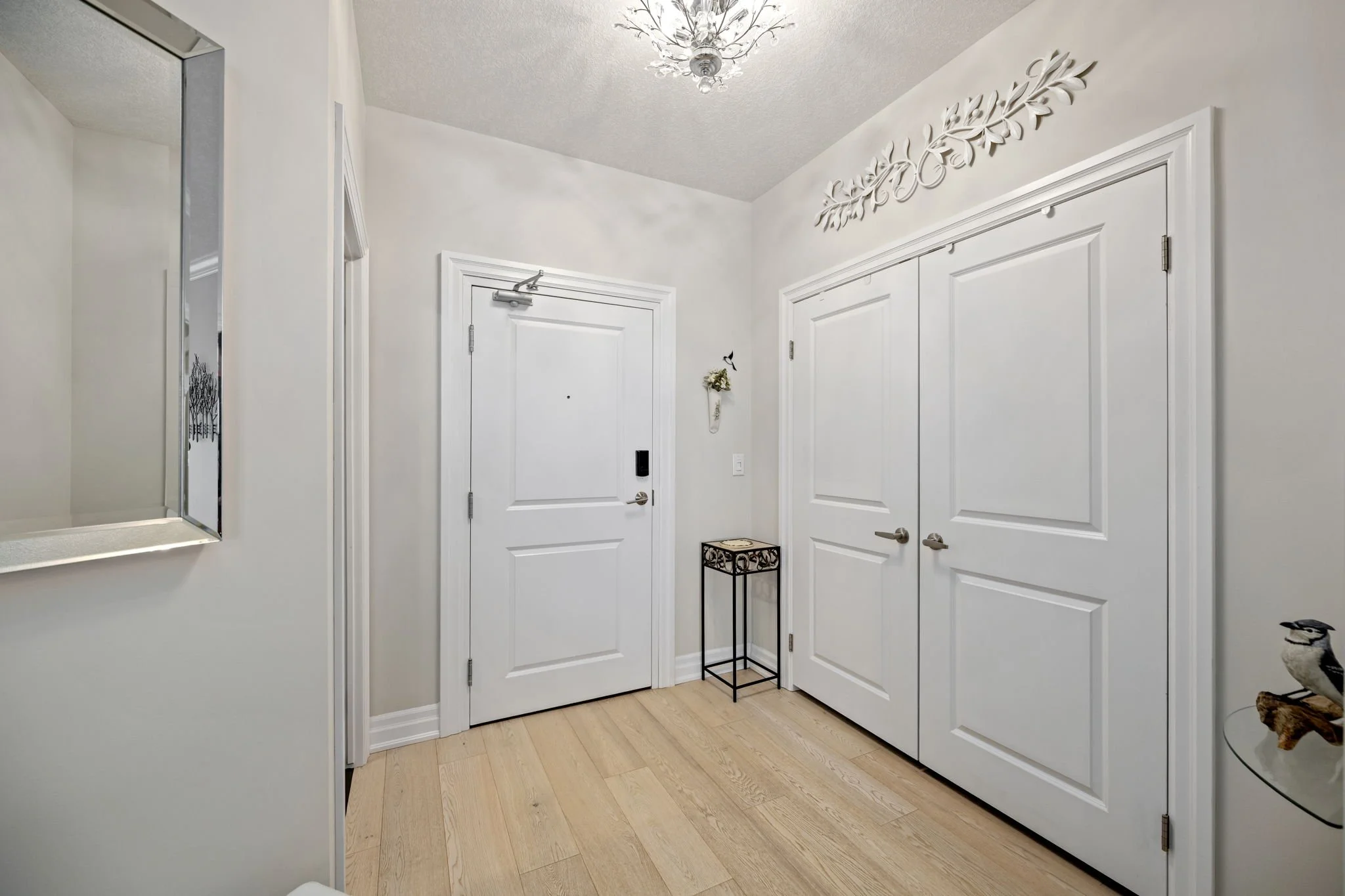 04-1304-240 Villagewalk Blvd-Kim Boyer-Your Butler Realty-DSC_6730.jpg