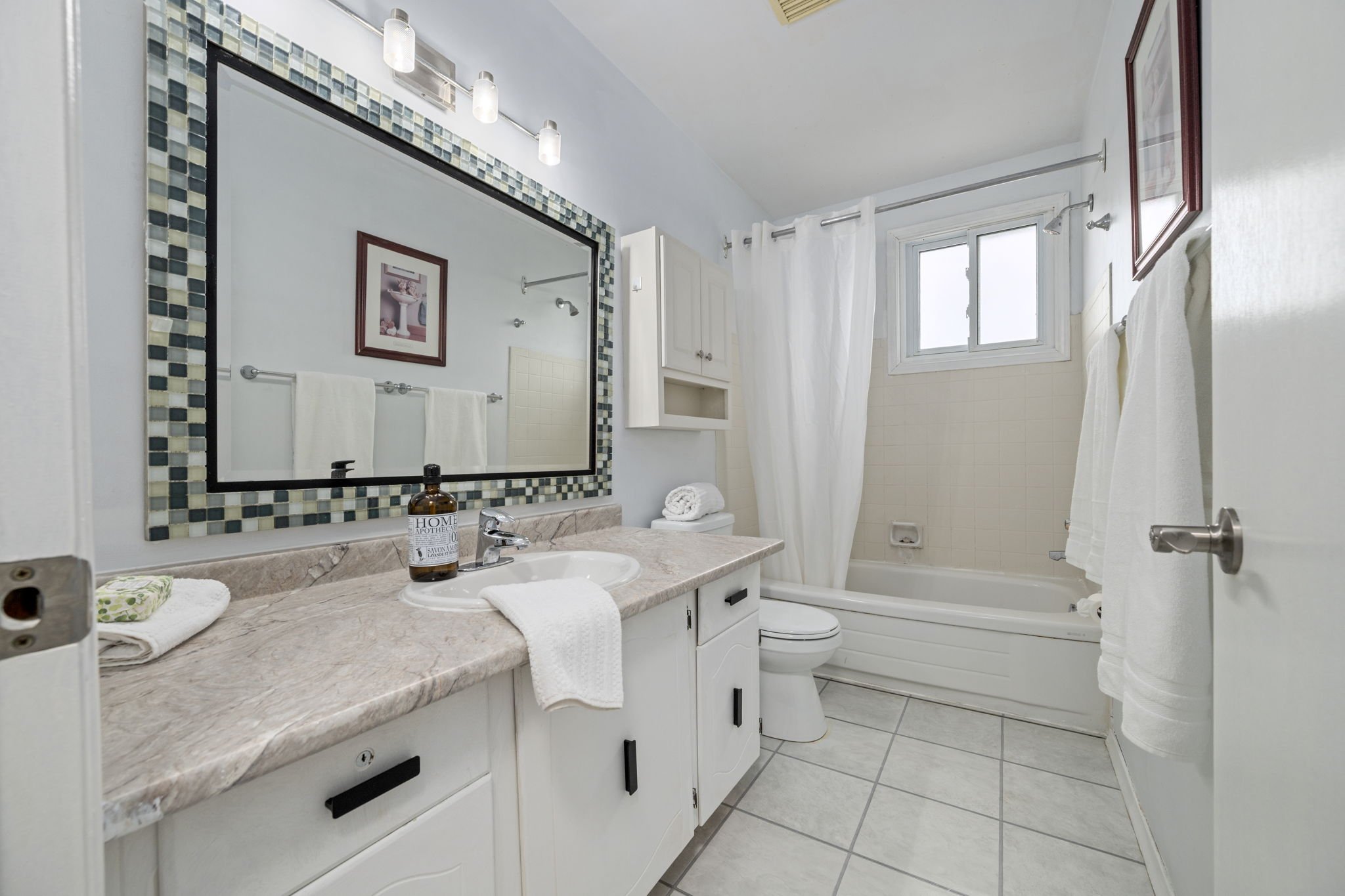 16-60 Brunswick Ave-London ON-Kim Boyer-Your Butler Realty-DSC_9108.jpg