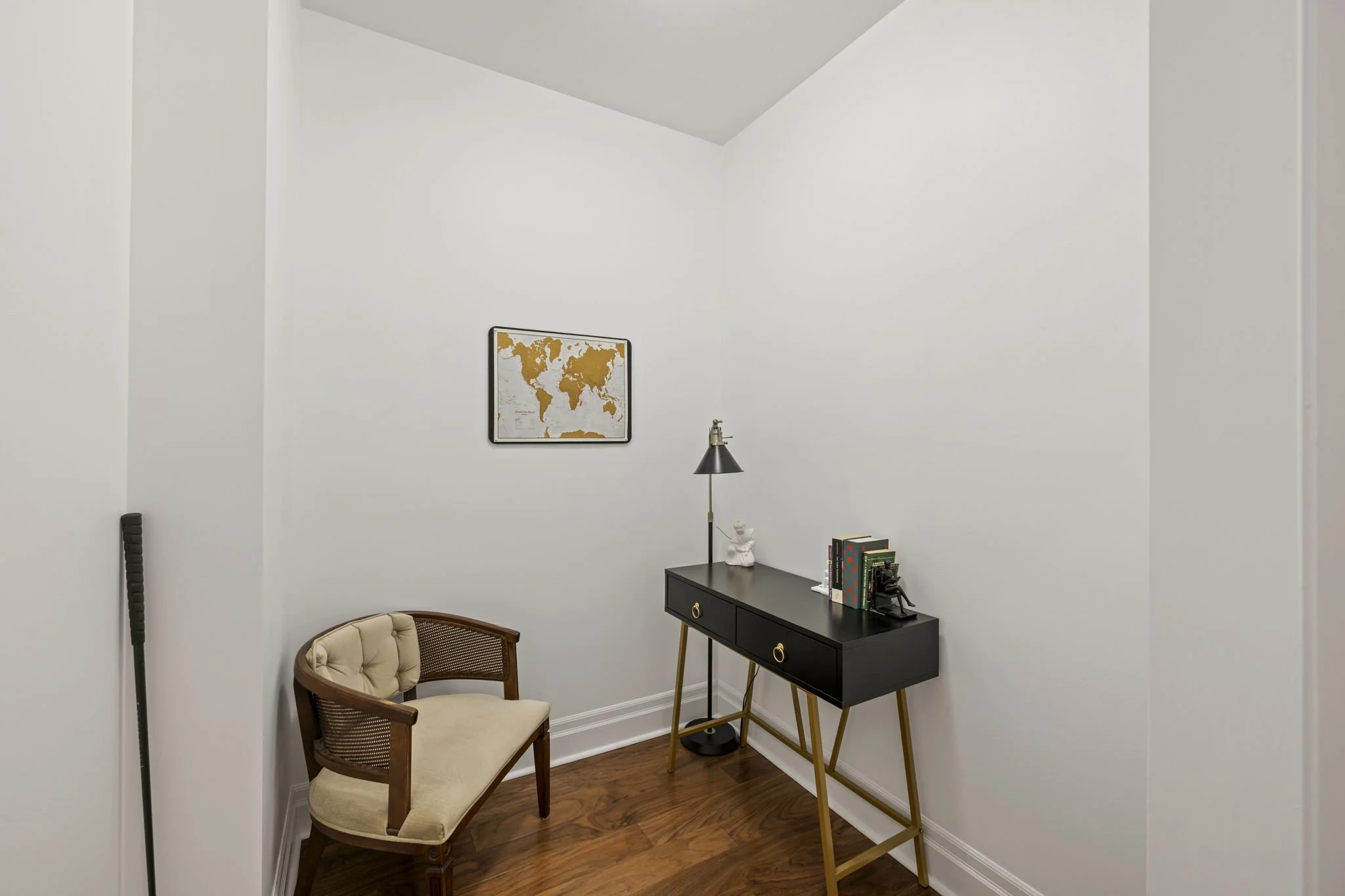 25--1303-240 Villagwalk Blvd-Kim Boyer-Your Butler Realty--DSC_3431.jpg