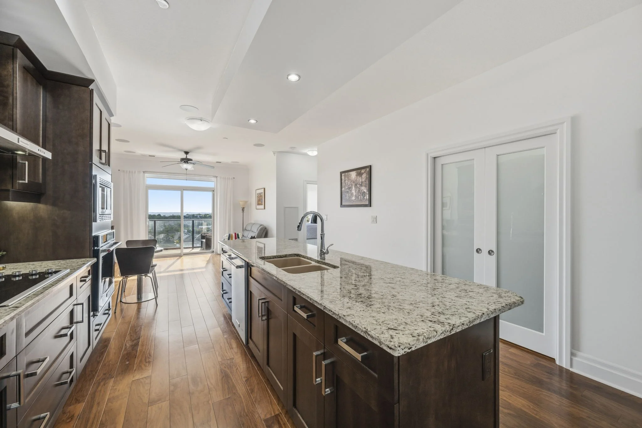 20--1303-240 Villagwalk Blvd-Kim Boyer-Your Butler Realty--DSC_3382.jpg