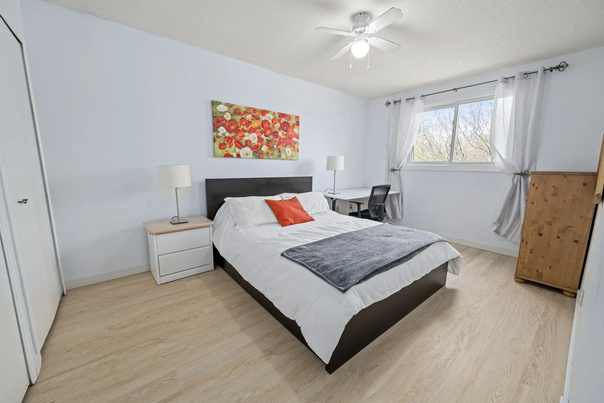12-60 Brunswick Ave-London ON-Kim Boyer-Your Butler Realty-DSC_9116.jpg