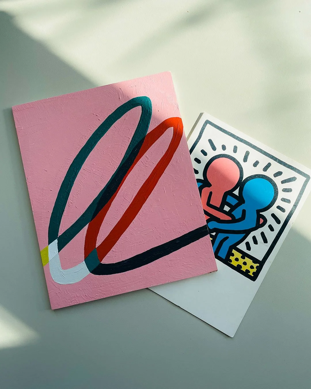 love in every form 💕

wishing you a day filled with warmth, connection, and love in all its beautiful forms. 💖

top: sketch of the "lovers" 
bottom: hugging by #keithharing

#chifunwong #loverspainting #keithharing #valentinesday #abstrac