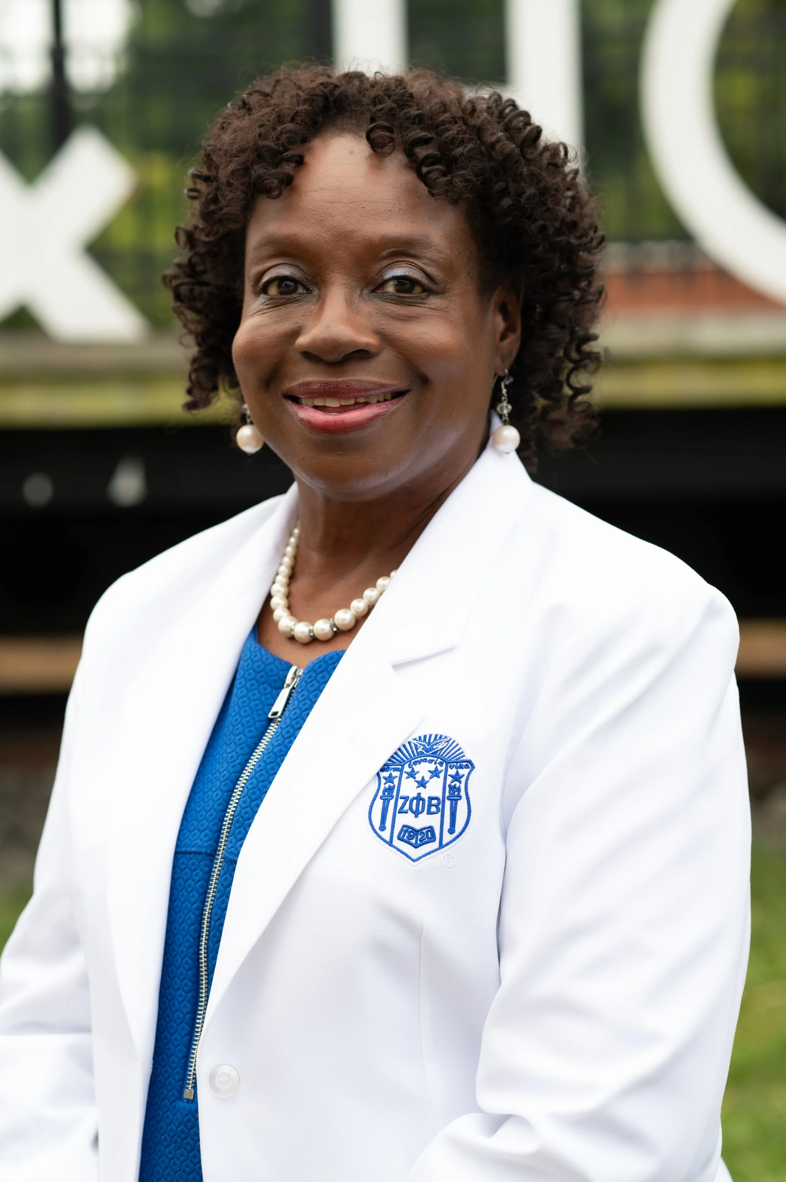 Picture of Carolyn Dingle