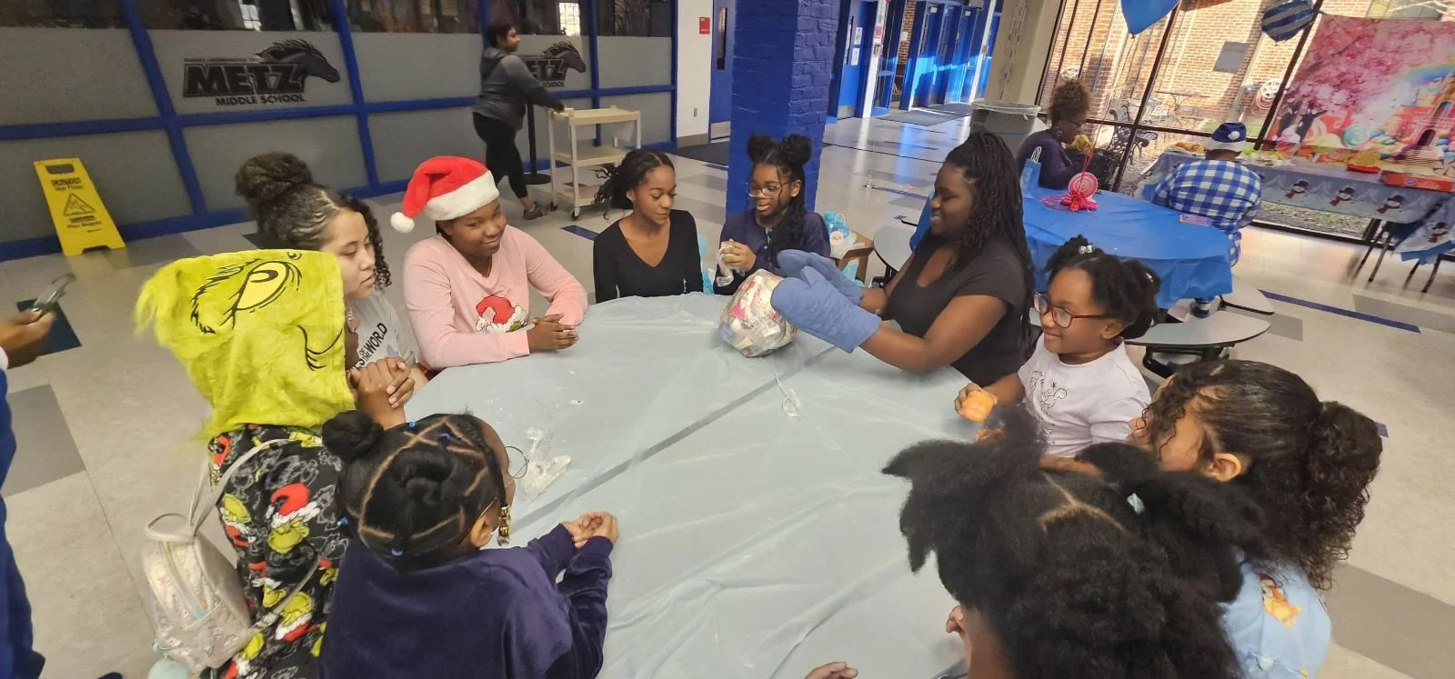 YZAHolidayParty3.jpg