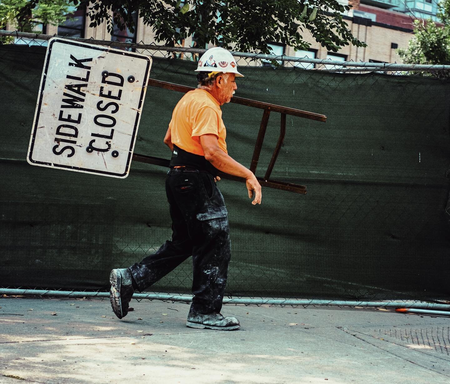 Where the sidewalk used to end?

Chicago ~ July, 2021

#streetphotographersfdn #streetphotographersmagazine #chicago #chicagostreetphotography #streetphotographerscommunity #ourstreets #nwiphotographer