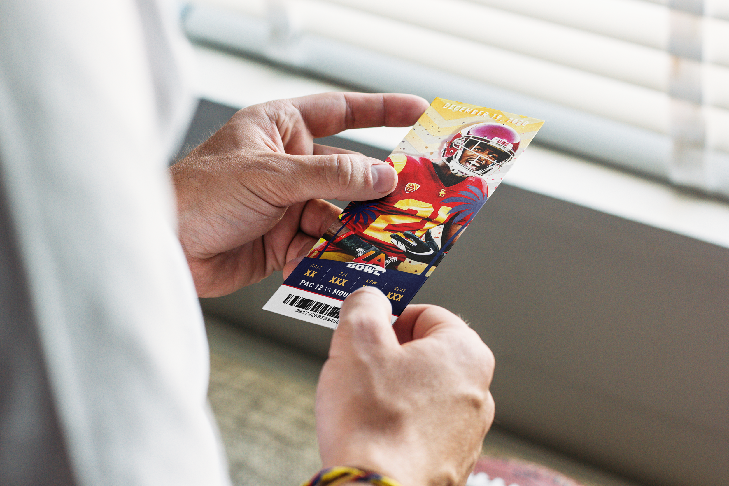 Guy_holding_Ticket_02.png