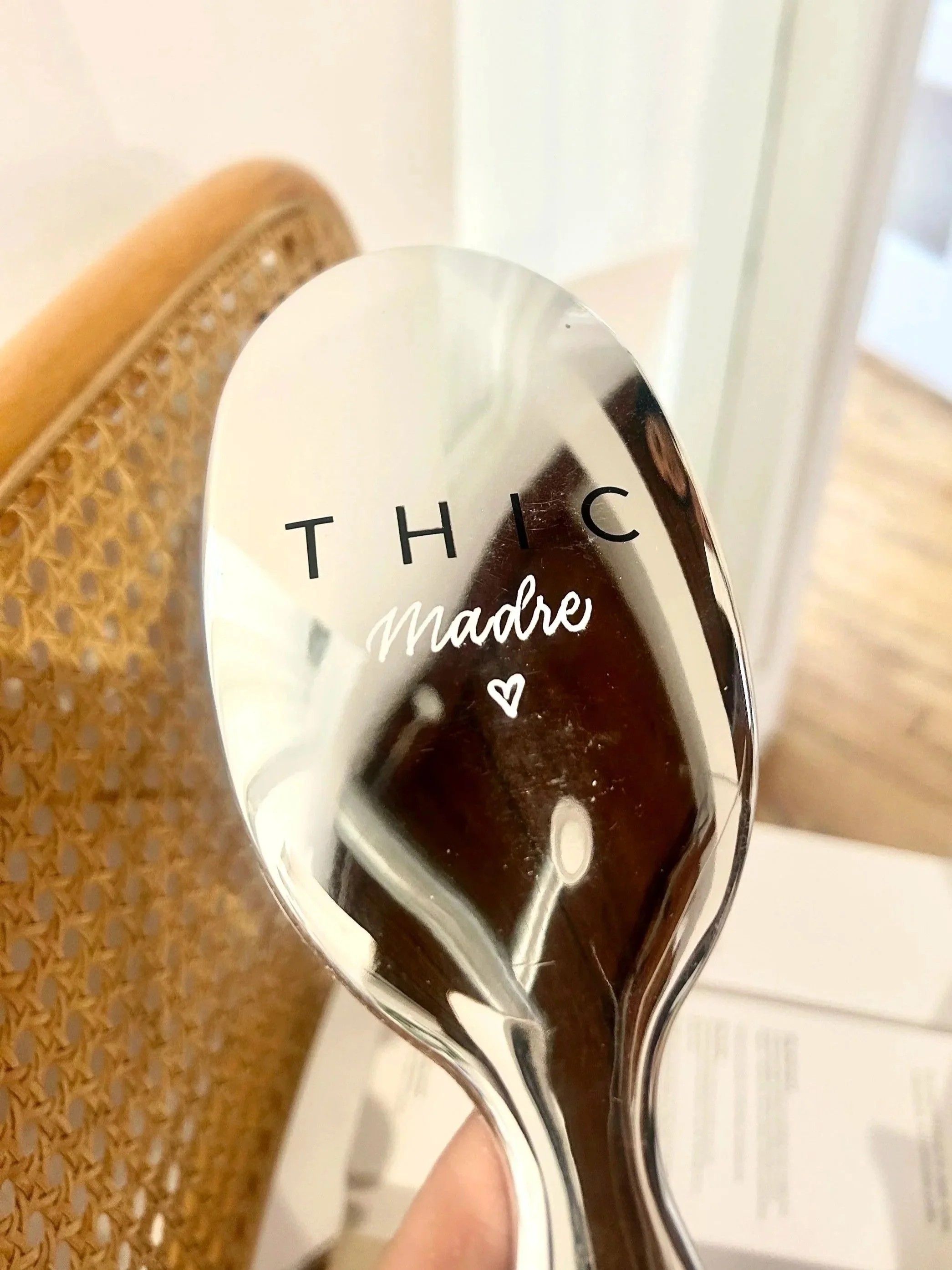 Toronto_Calligraphy_Engraving_hairbrush1.jpg