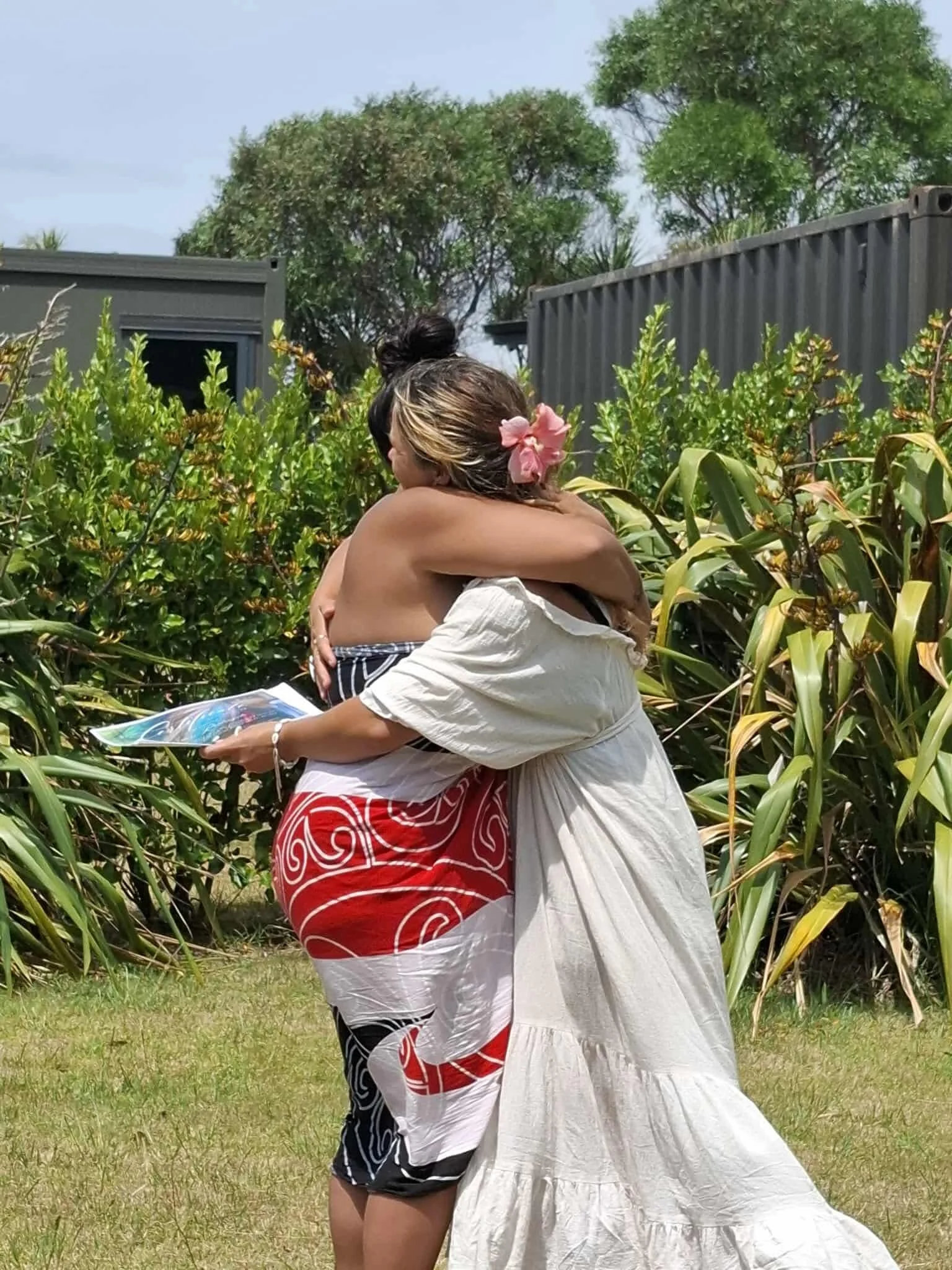 ONLINE 1:1 SUPPORT + TRANSFORMATIONAL COACHING