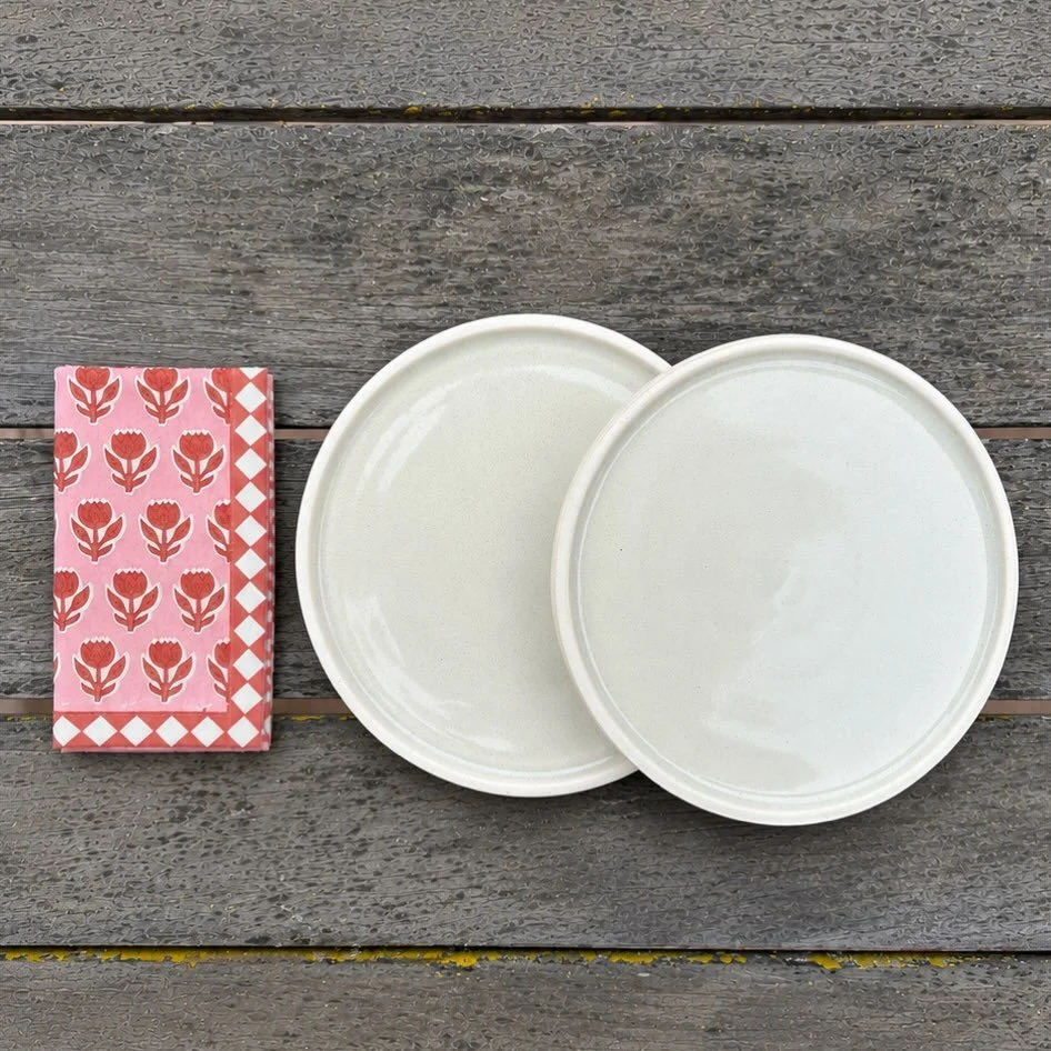 🤍 Beautiful 10in plates for my even more beautiful friends 🤍