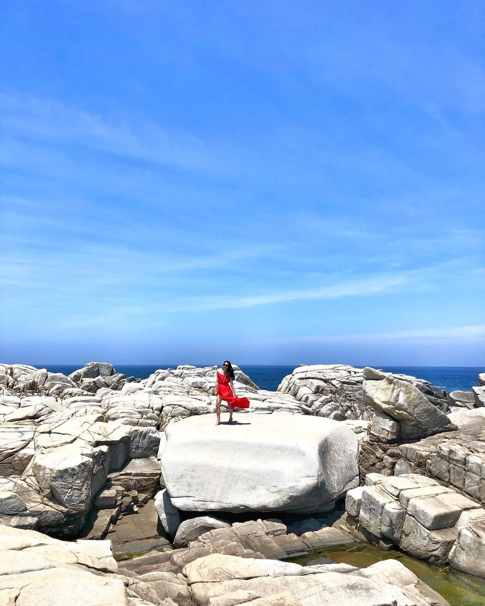 ❤️ MUSHIROZE PT 2 🌟 what makes the landscape of Mushiroze so unique is that for an island predominantly made up of coral and volcanic rock, to see a third element of granite forming in such large quantities is rare ❤️
&bull;
&bull;
🙏🏻 I love disco