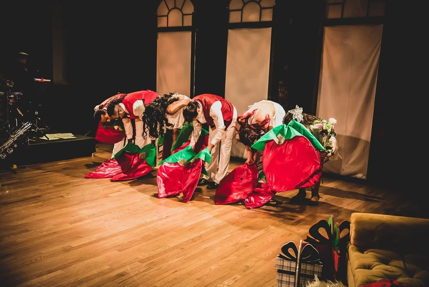 🎭✨ That&rsquo;s a Wrap on The 5 Points Nutcracker! 🎷🎄

A heartfelt THANK YOU to everyone who made this magical production possible!

🌟 To Our Incredible Team:
	&bull;	14 Cast Members
	&bull;	6 Crew Members
	&bull;	9 Band Members
	&bull;	Music Dir