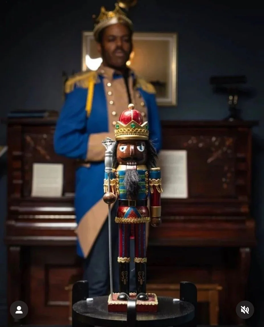 Nutcracker season has begun! 
Creating a new tradition with a bunch of new LuneAtics!

Party reservations now available!
🎟️link in bio

#denversbest #denverevents #denverdance #denverjazz #jazz #localhistory