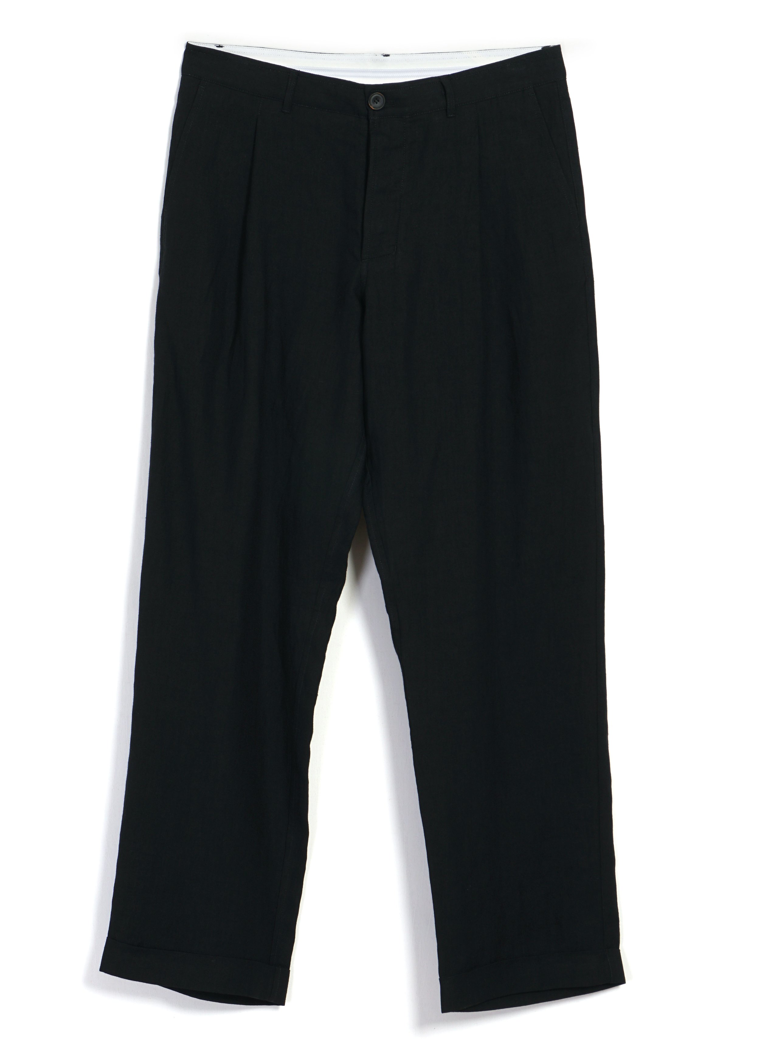 31-67-2-sune-black-linen-1 copy.jpg