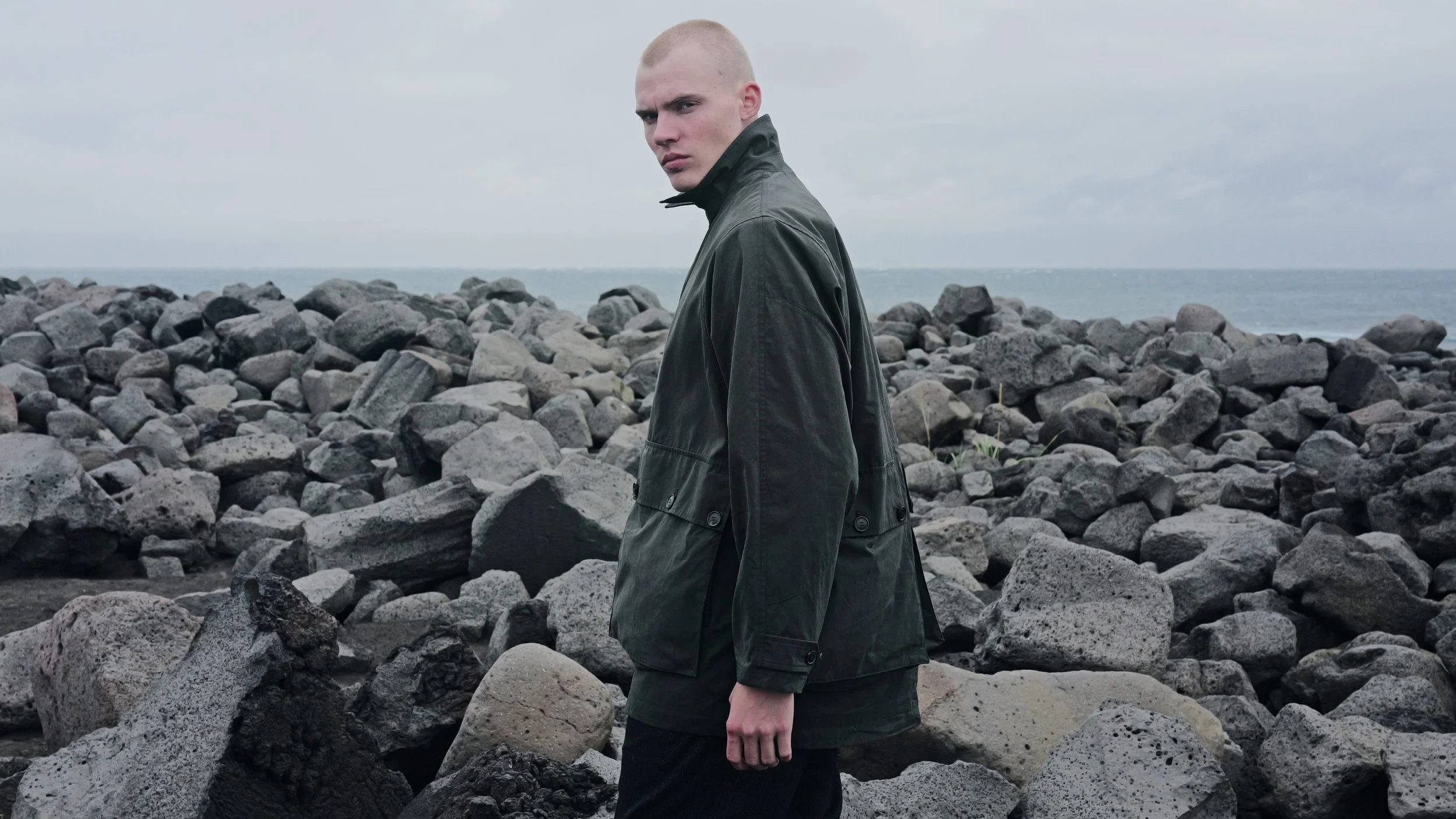 ISLAND-BANNER-DEREK-SEA.jpg