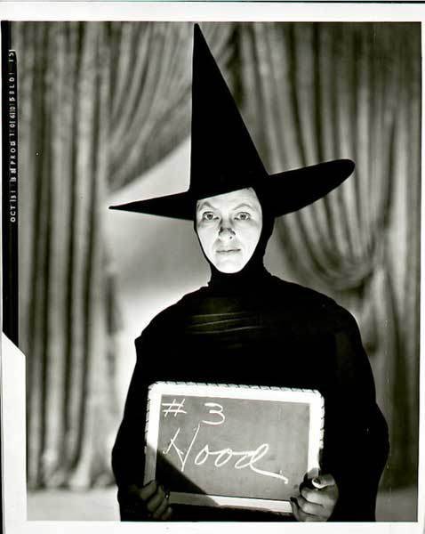 gale-sondergaard-in-test-for-the-wicked-witch-of-the-west.jpg