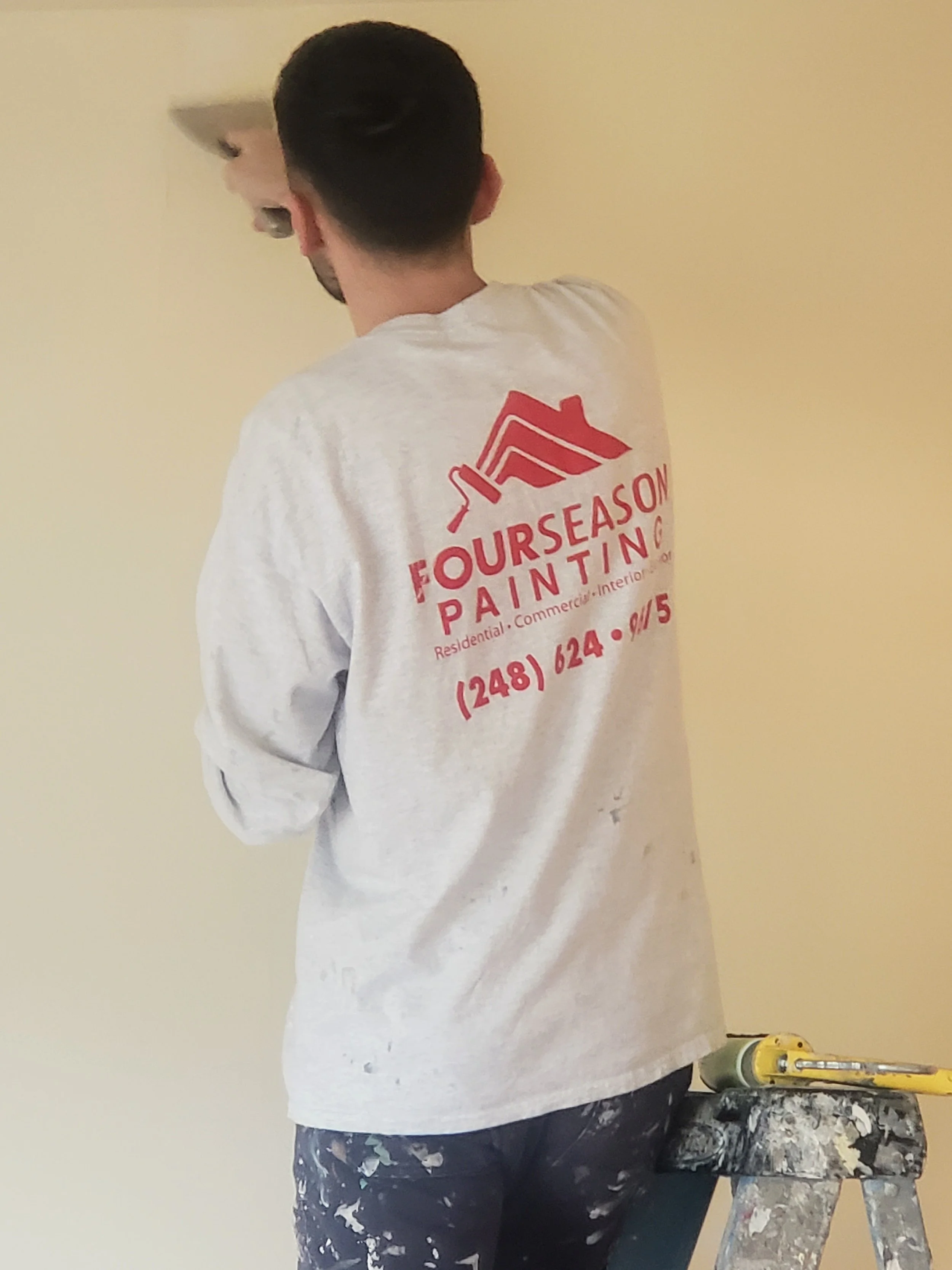 Four Season Painting is a trusted exterior and interior house painting company in South Lyon Township, Michigan, since 1995 providing top nouch exterior and interior house painting throughout south lyon michigan.