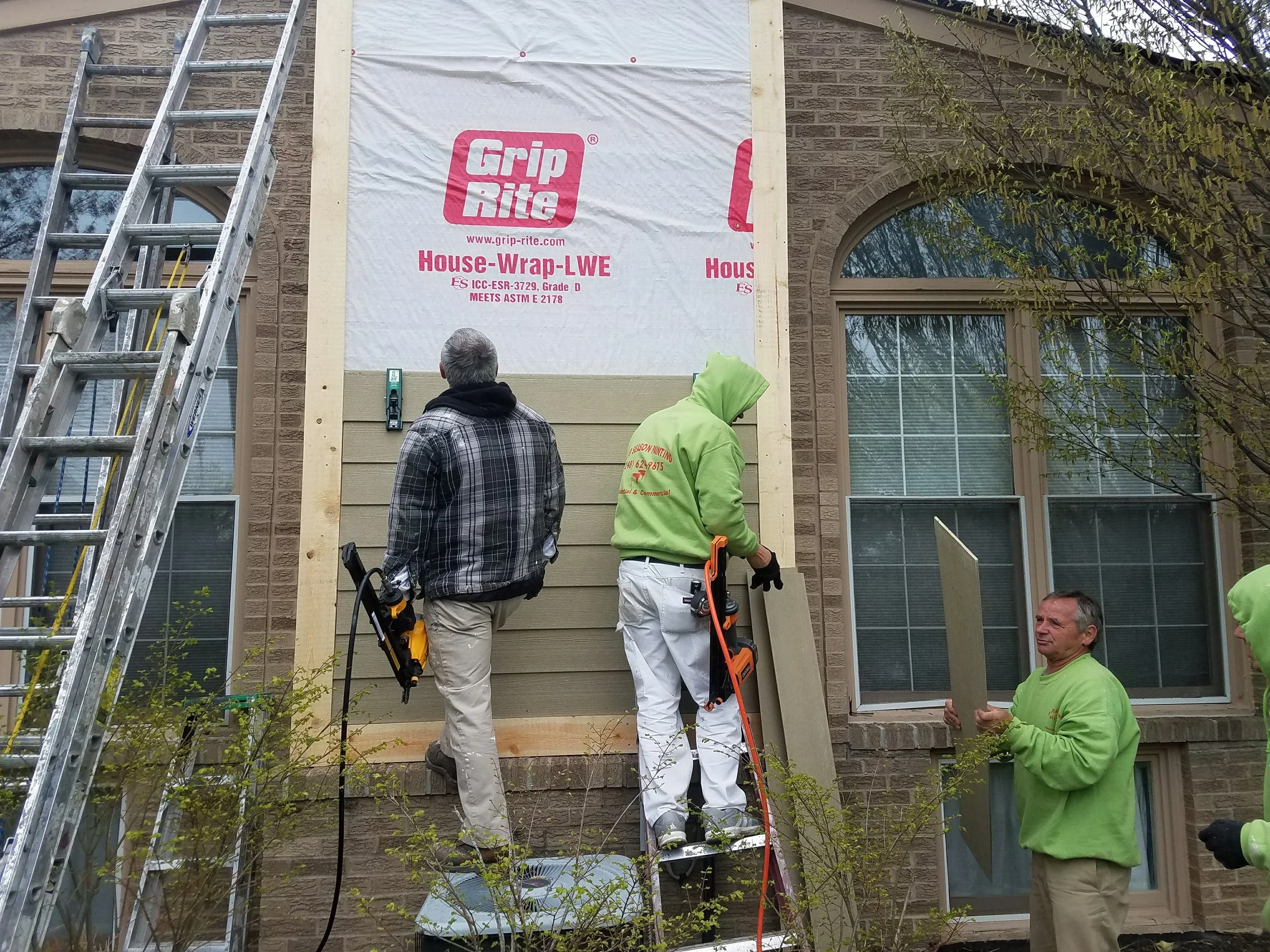 Exterior and Interior Residential House Painters in Michigan