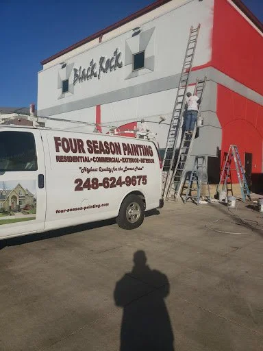 If you're looking for painting contractors in Novi, Michigan, Four Season Painting is a trusted company near Wixom with 30 years of experience in the painting industry. We provide high-quality exterior and interior painting in Novi, MI.