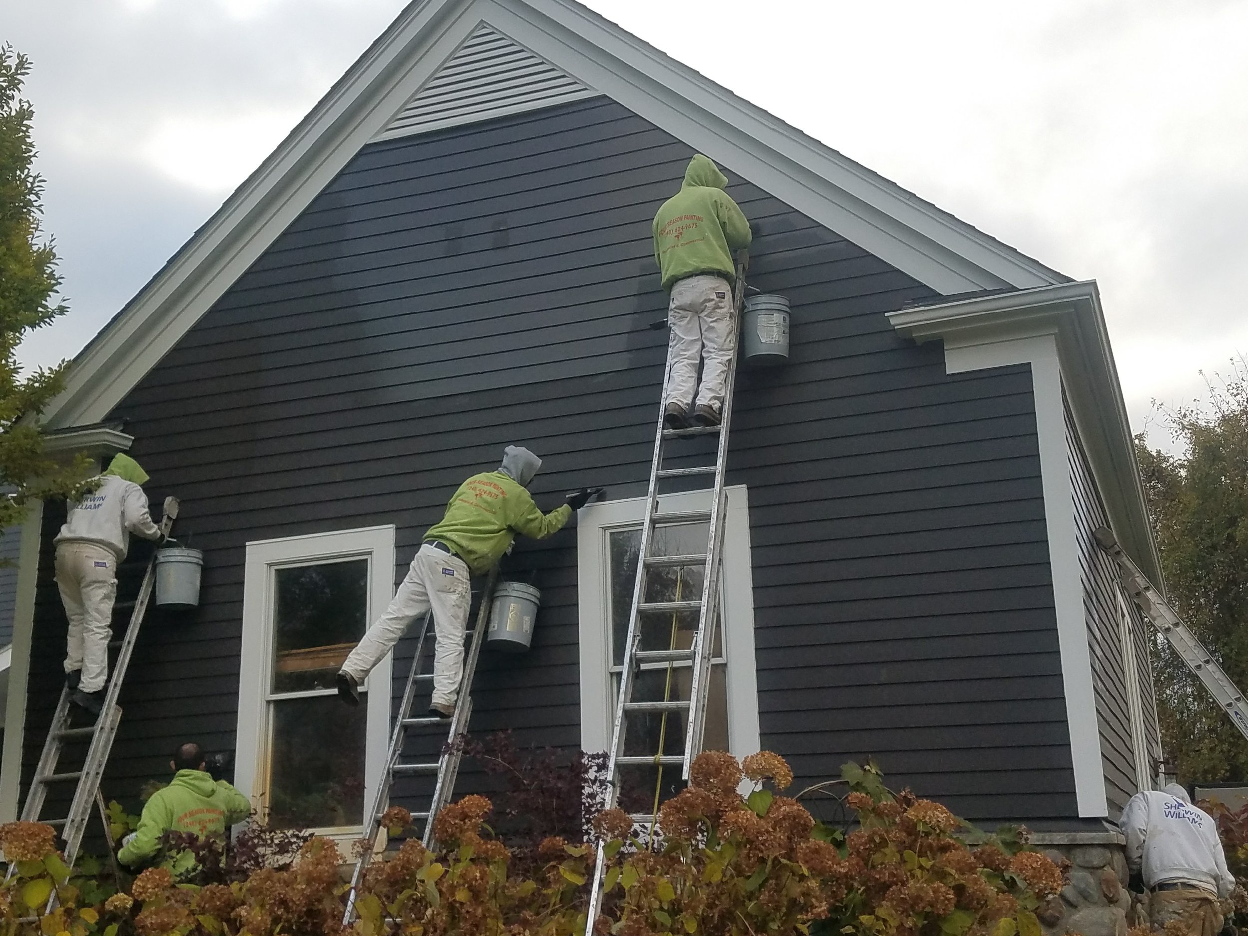 At Four Season Painting we provide full - service exterior and interior house painting throughout southeast michigan.