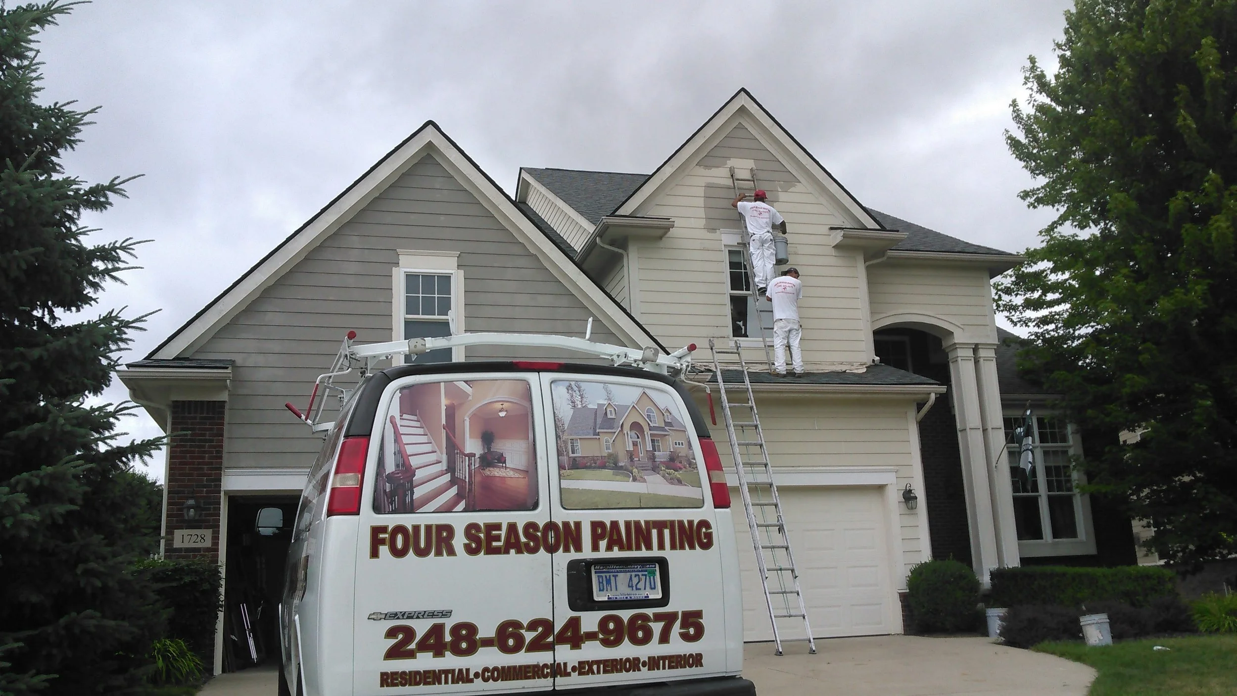 Four Season Painting specialize in residential and commercial painting, for over 30 years in the painting market we been providing full - service exterior and interior house oainting for homes and buisnesses throughout southeast, michigan.