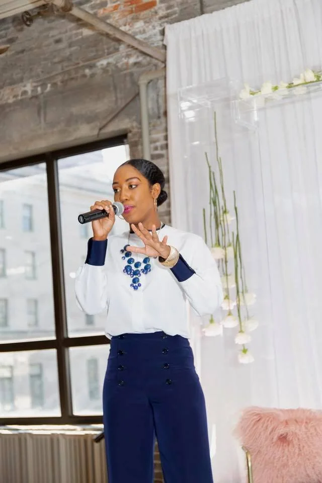  MOTIVATIONAL MOORE RELEASES MASTER THE ART OF PUBLIC SPEAKING WITH CHARDELLE MOORE