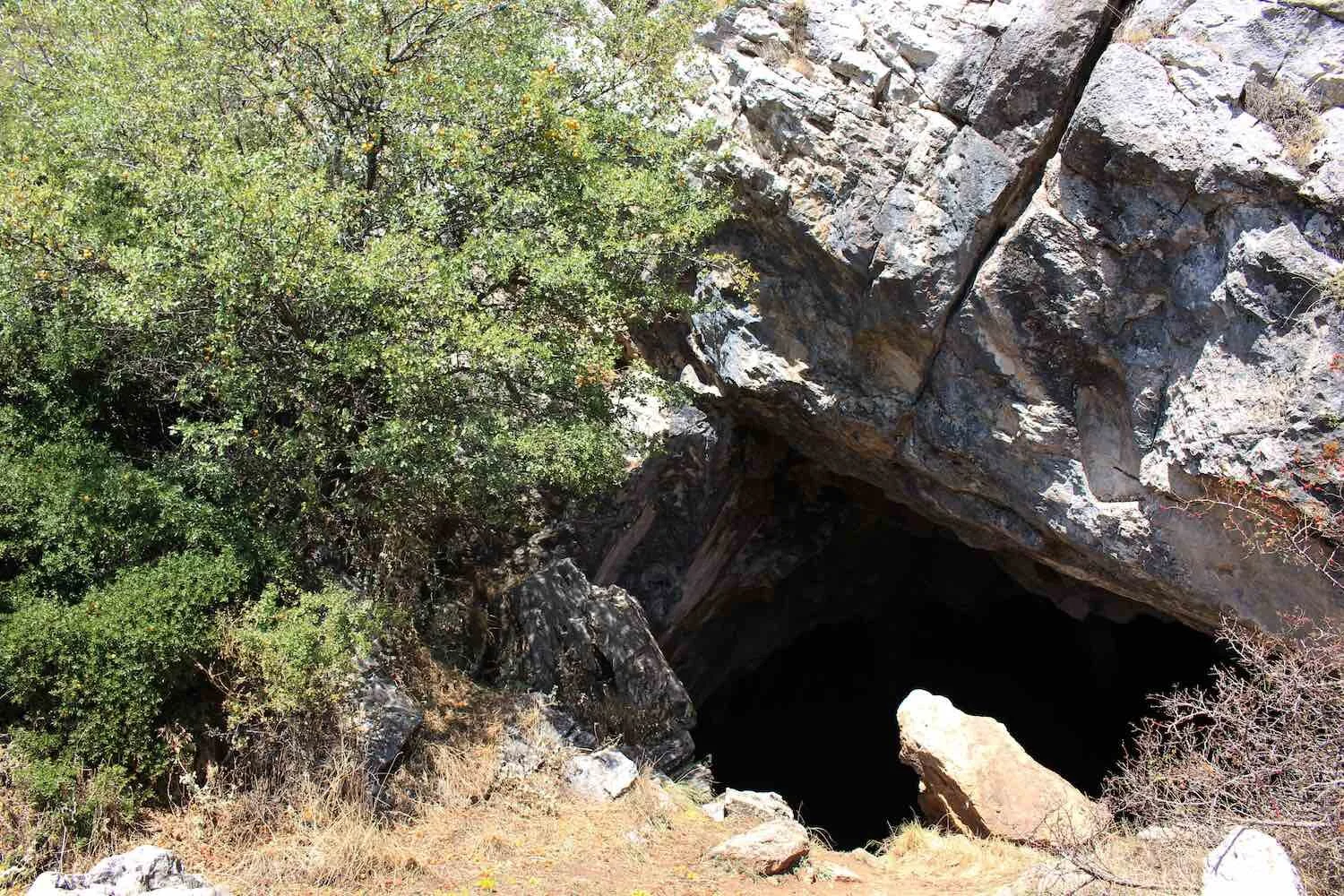 A photograph of the entrance to the Corycian Cave.