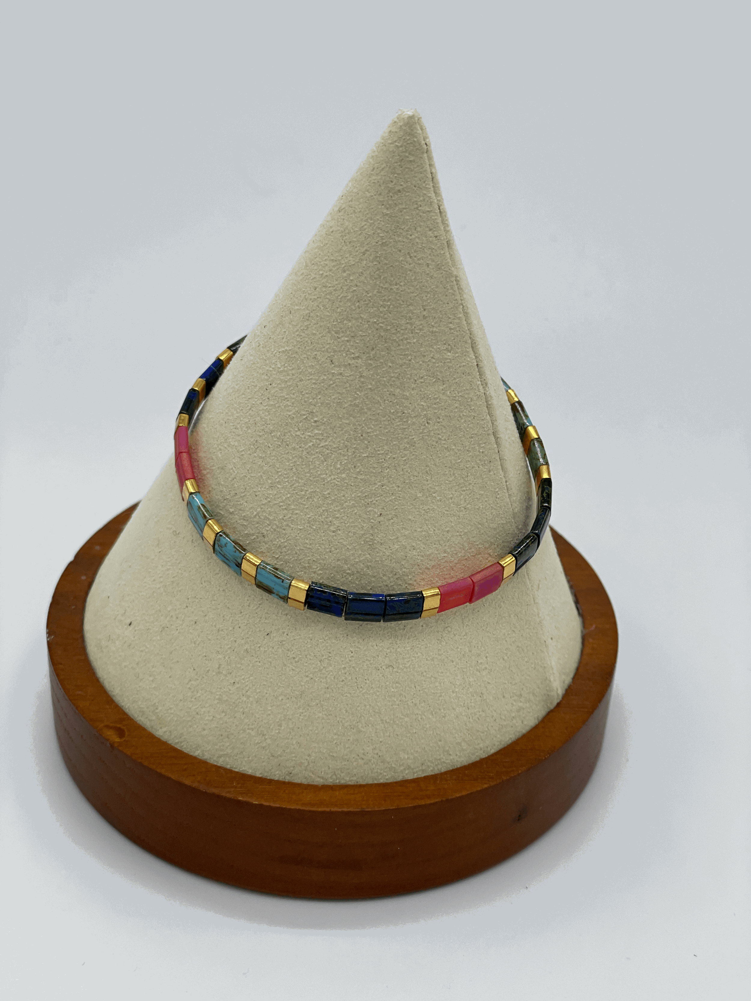 Tila No Winter Blues