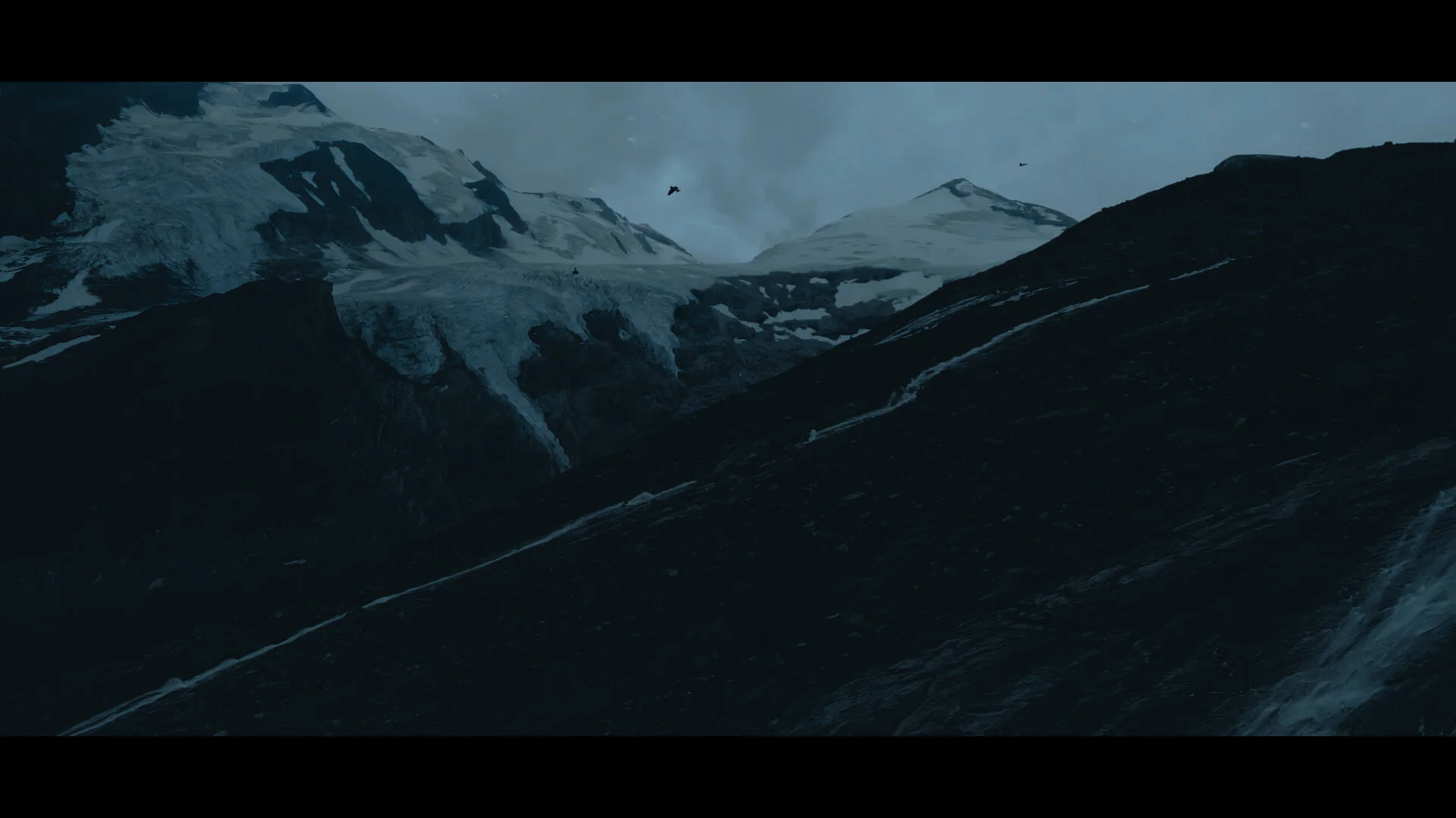 Iceland Trailer Story Photo 01.jpg