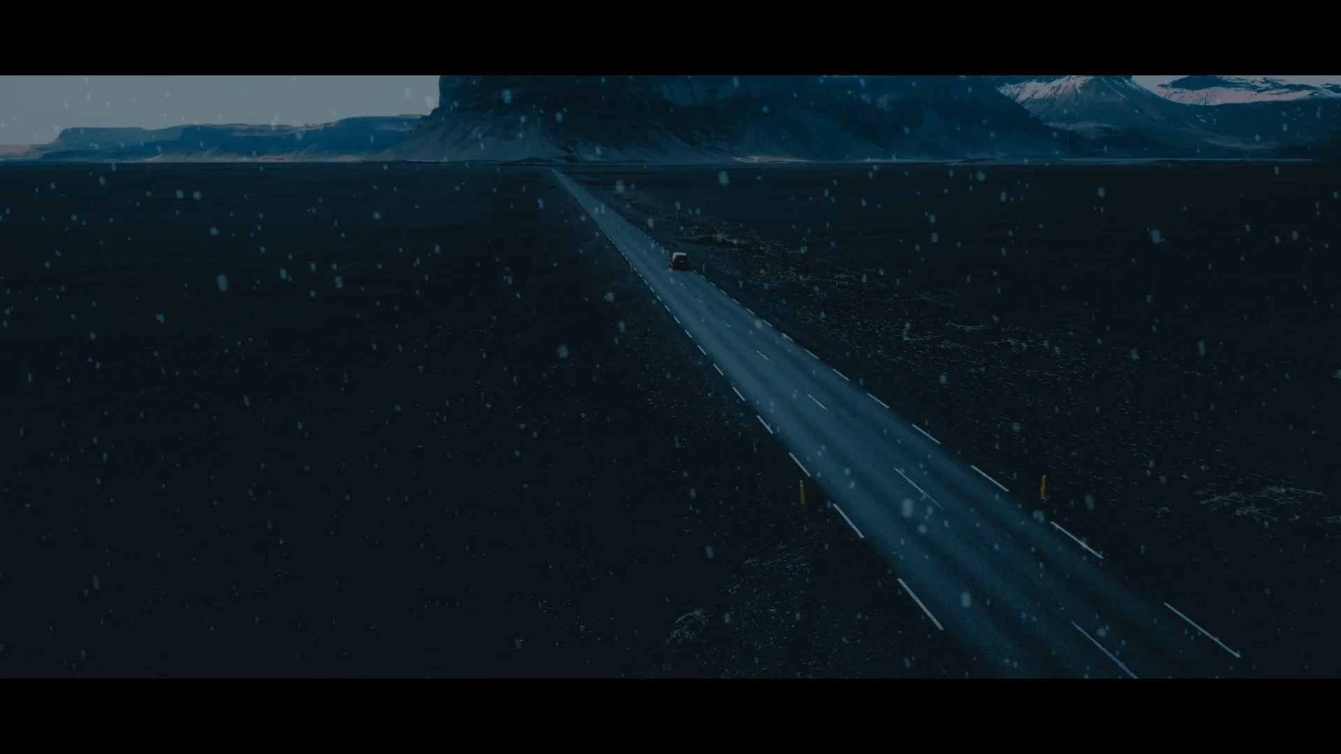 Iceland Trailer Story Photo 07.jpg