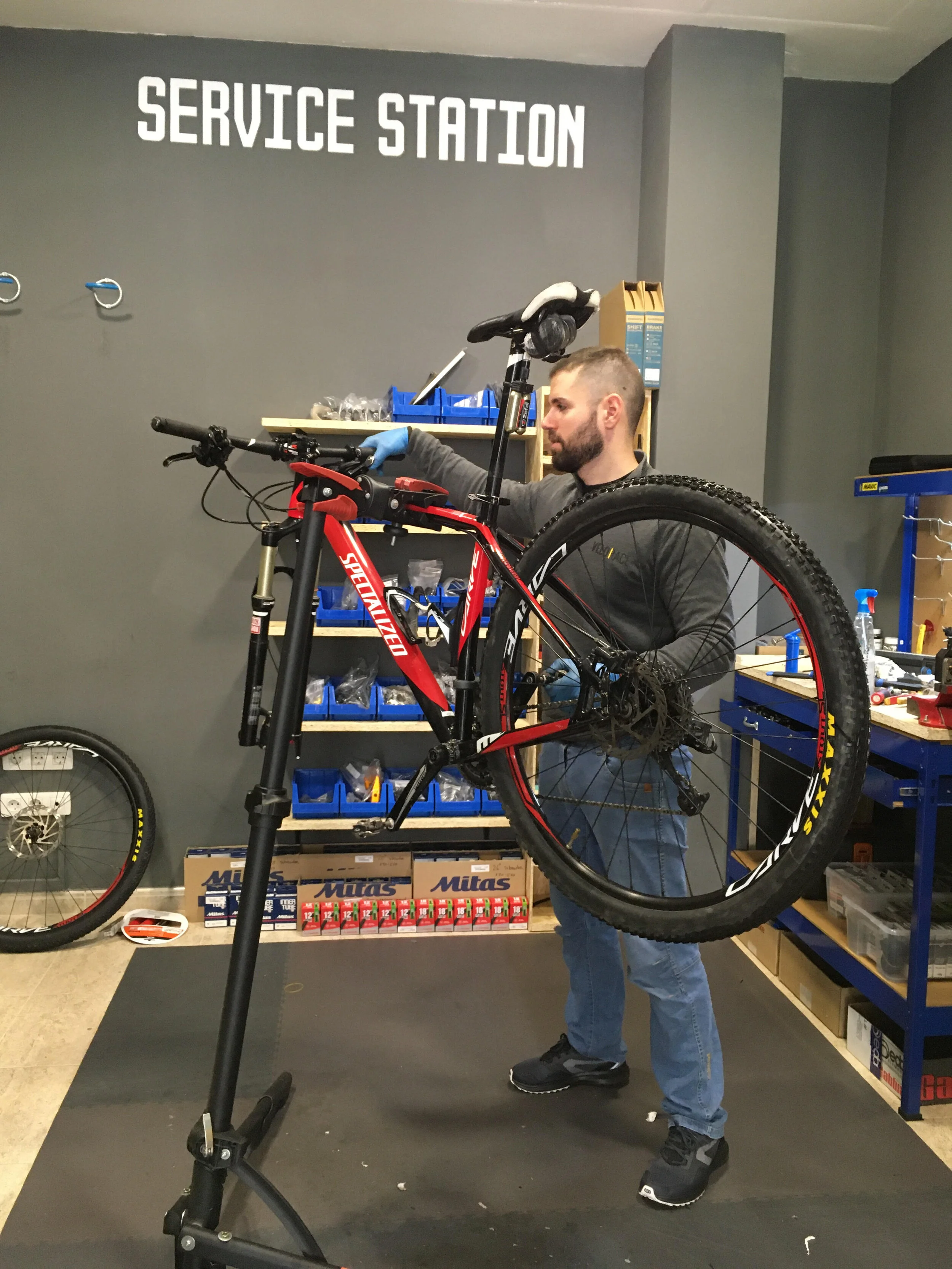 taller — Velo race store. Tienda bicicletas Burriana. Velo