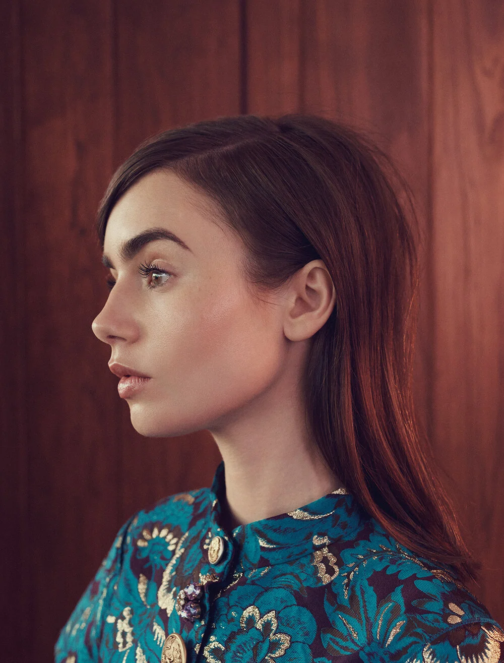 SKO_17024_TheEdit_Lily_Collins_Shot_05_019_R3_Sk1.jpg