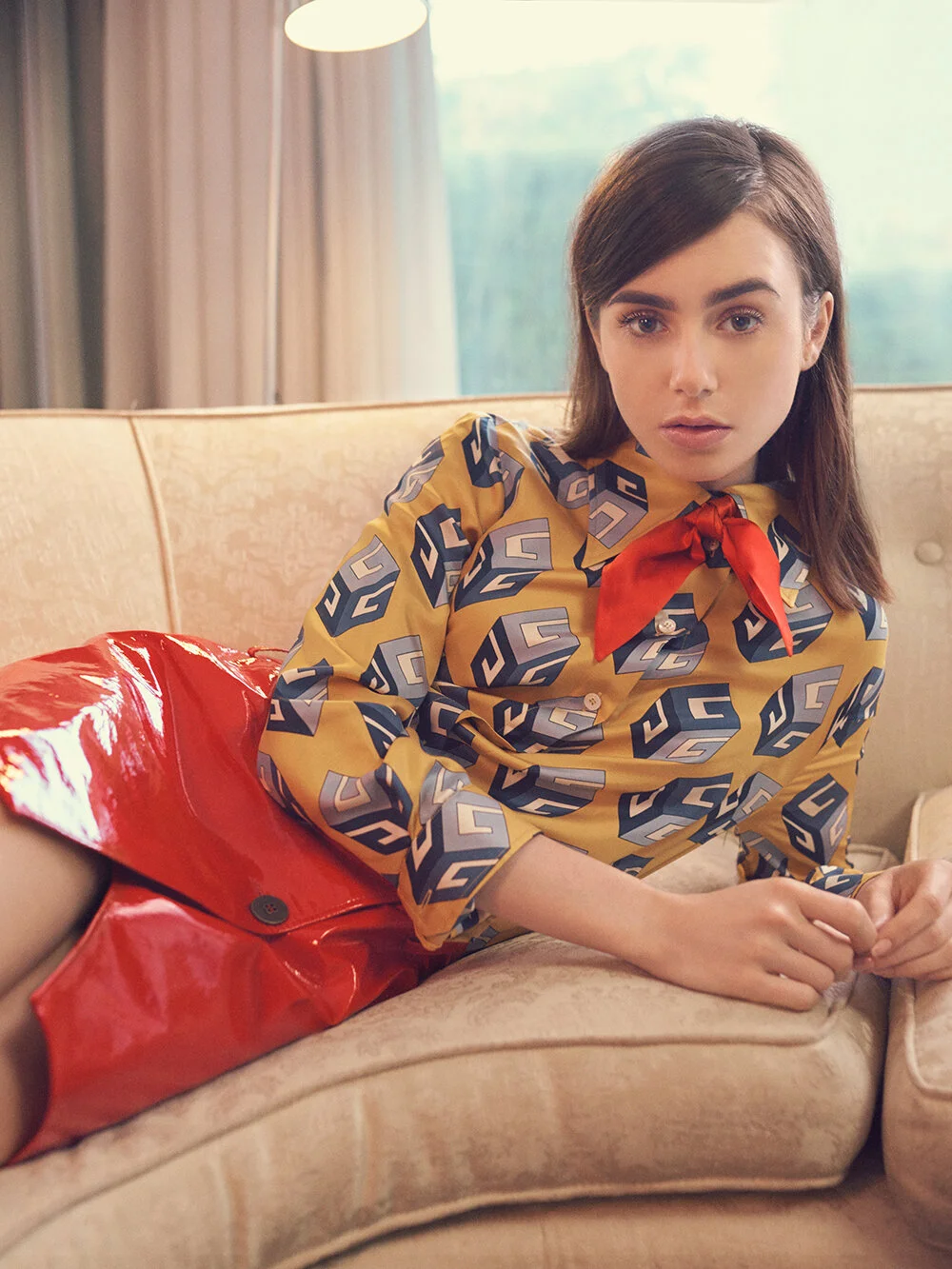 SKO_17024_TheEdit_Lily_Collins_Shot_07_112 R3_Sk5.jpg