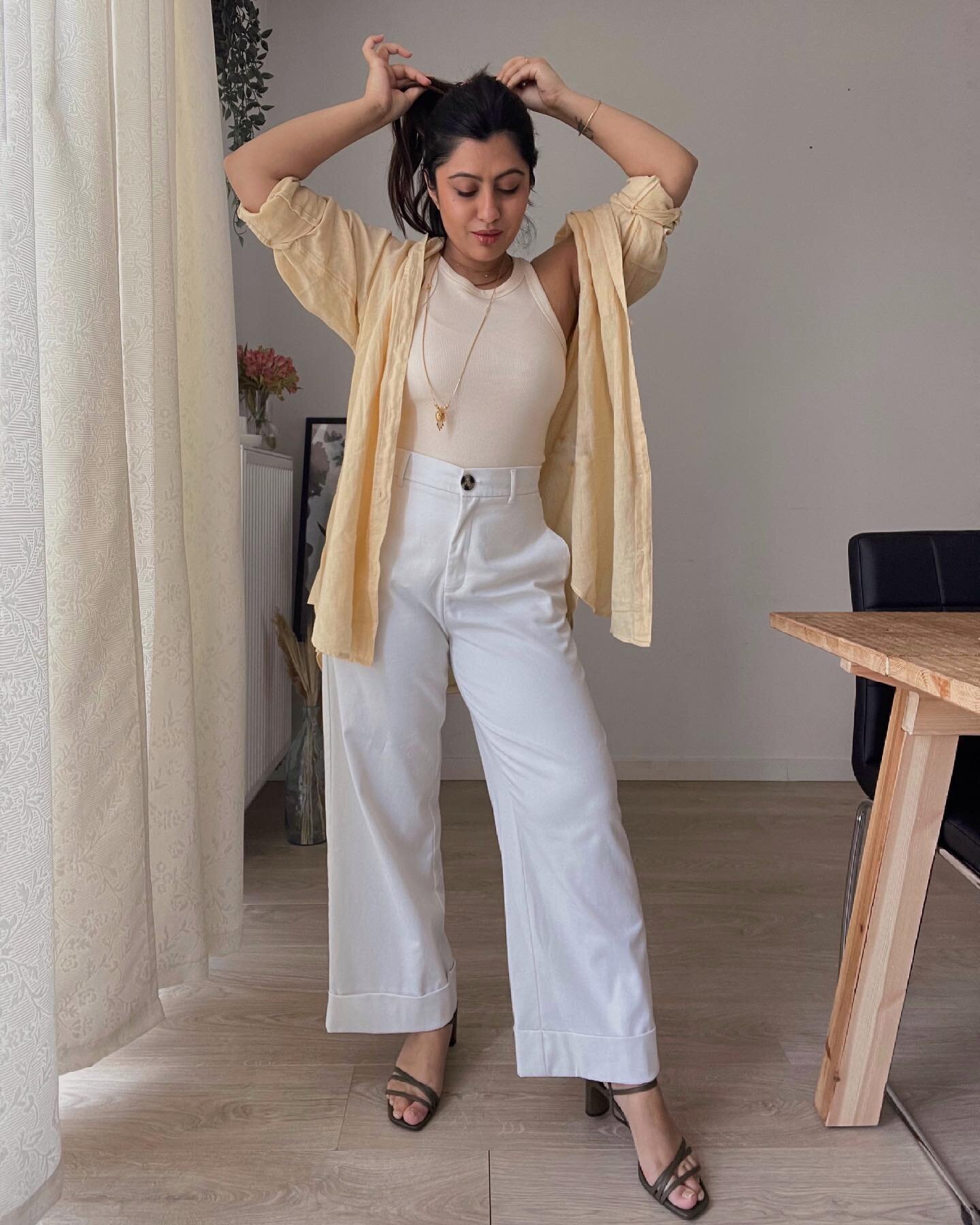 Linen shirts are absolute summer essential! I immediately fell in love with this yellow number from @hm
