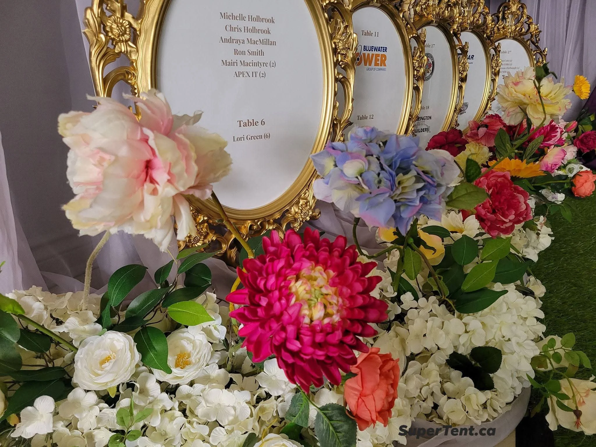Super Tent Sarnia Custom event decor and florals