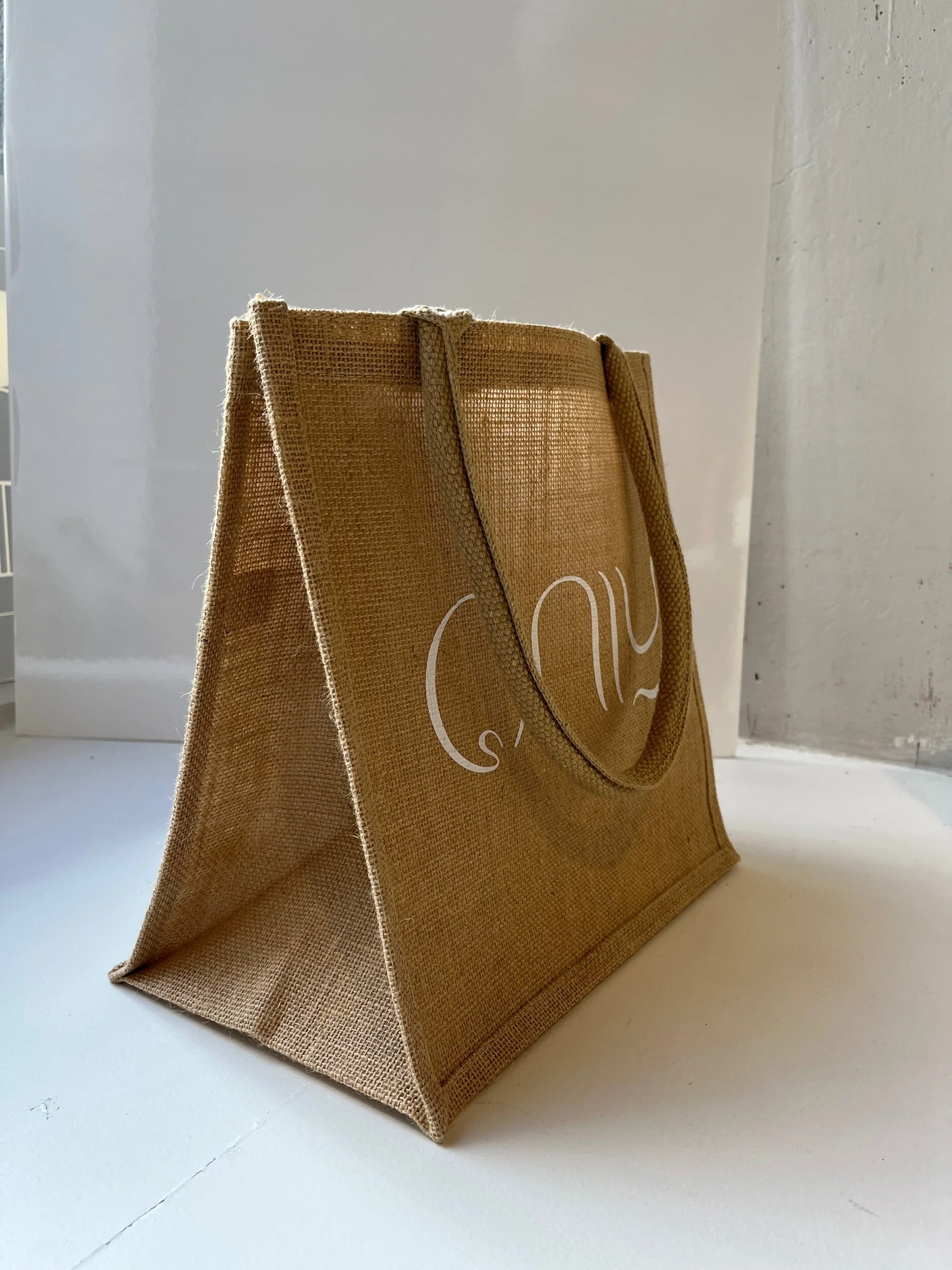 36148CAD-657A-47D9-89BA-62337C690C84