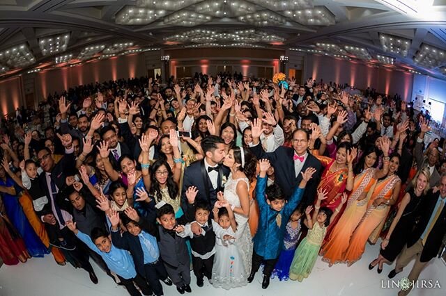 Straight crushed it at the #hotelirvine see you again in December!⠀⠀⠀⠀⠀⠀⠀⠀⠀
#weddings #orangecounty #ocweddings #weddingstuff #weddingideas #socalweddings #weddingday #bride #weddingdjs #excellencedjs