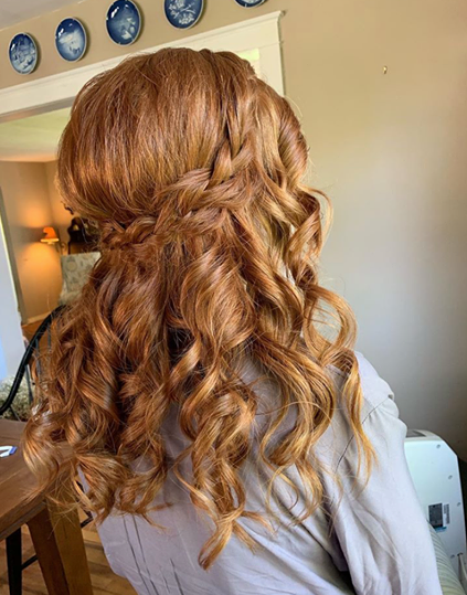 red head bridesmaid.png