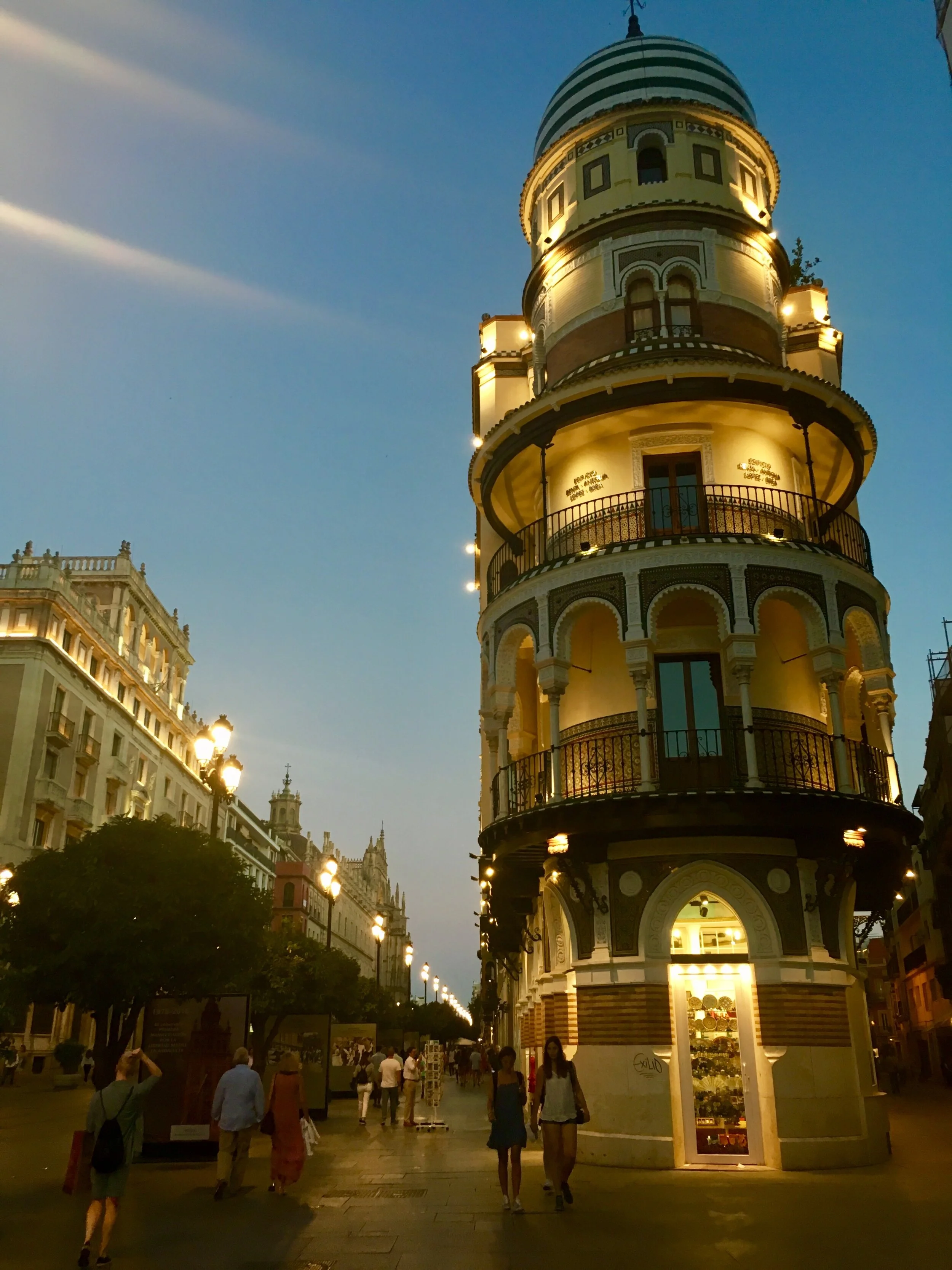  Night view of the town center 
