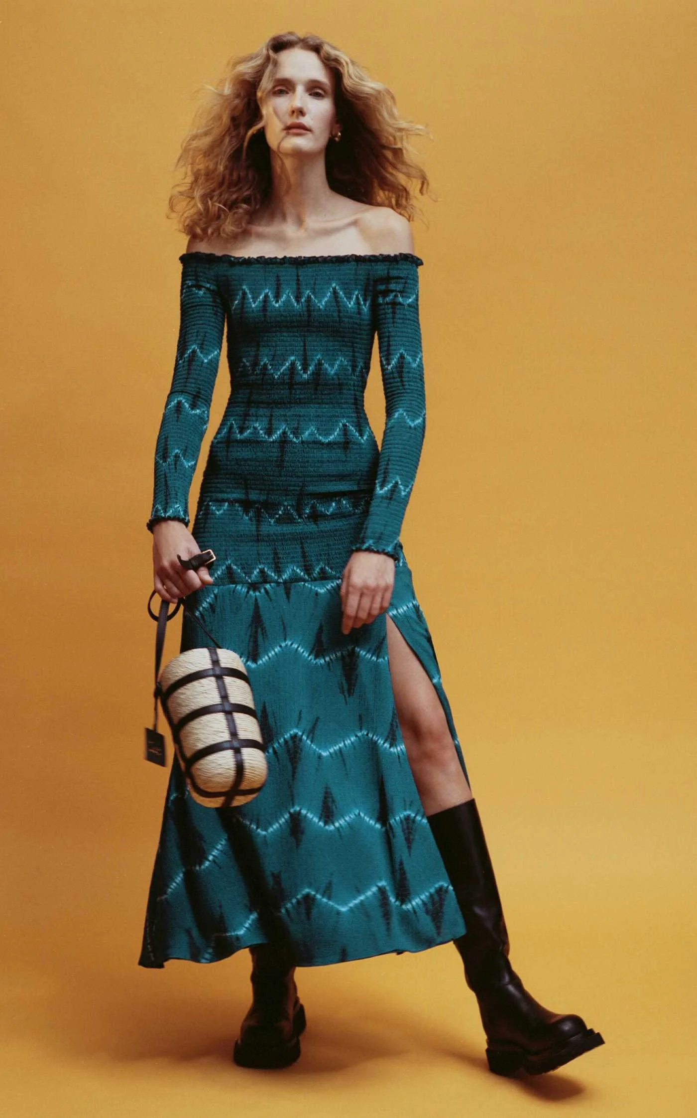 CHEBRON TEAL DETAILS.JPG