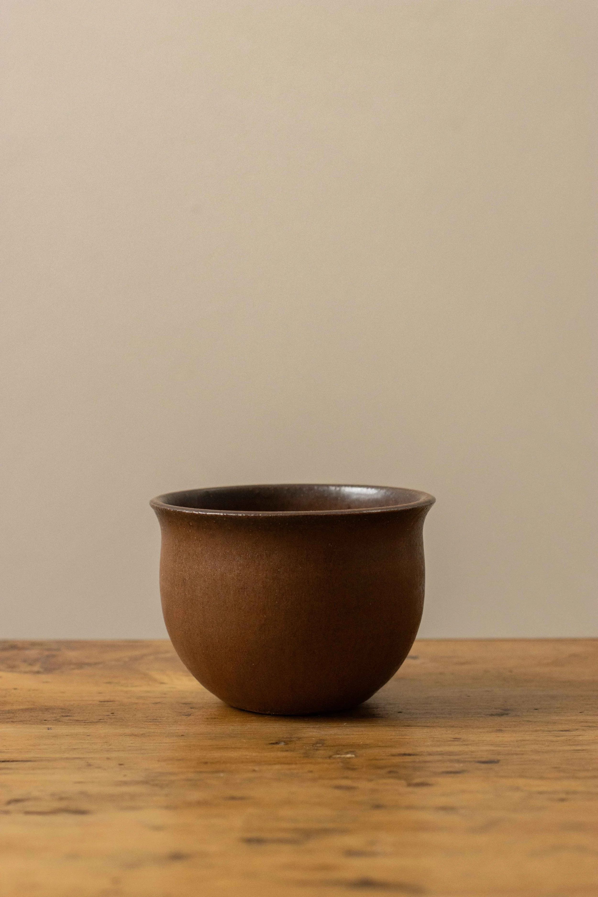 Tea cup in bark