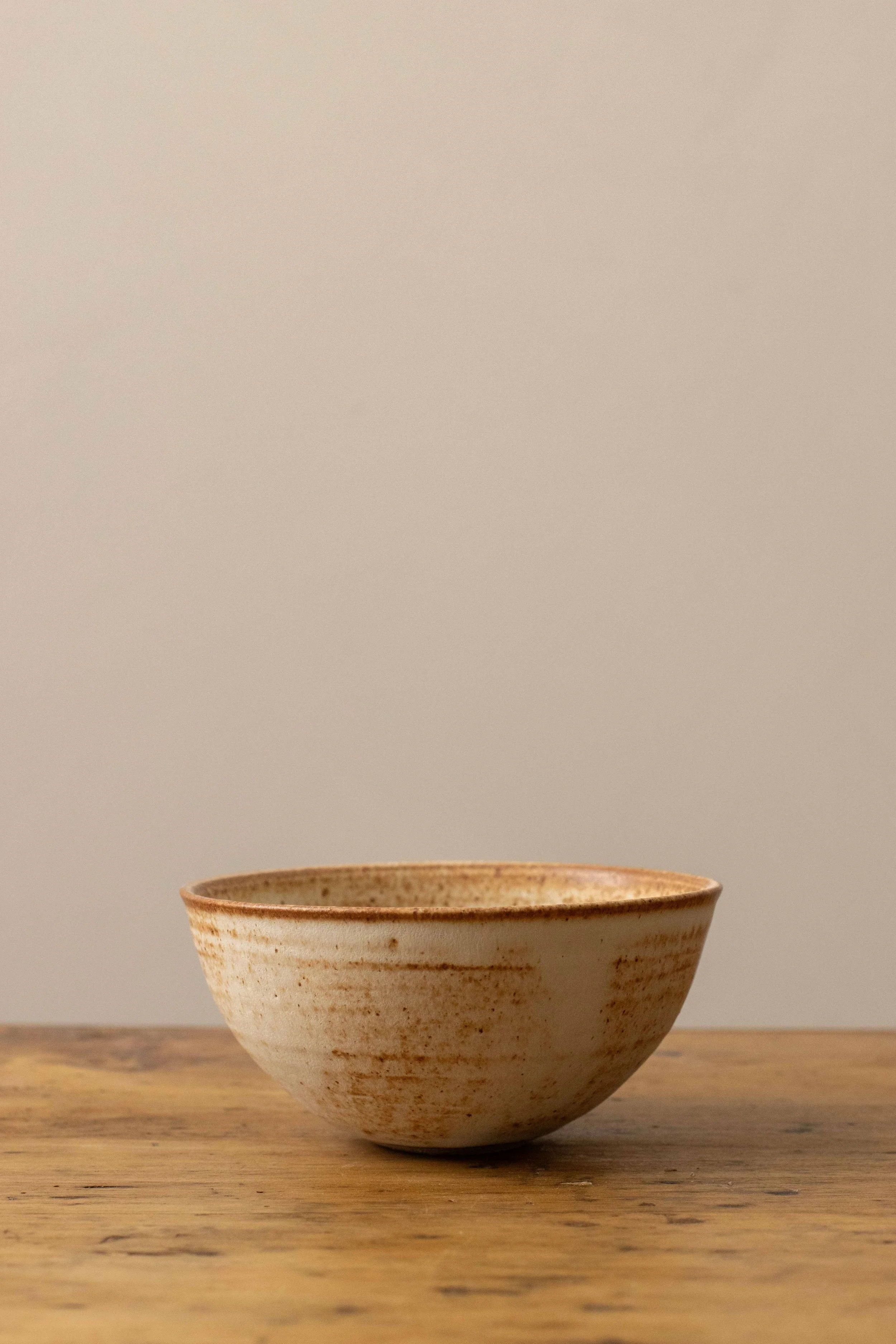 Everyday bowl in cinnamon